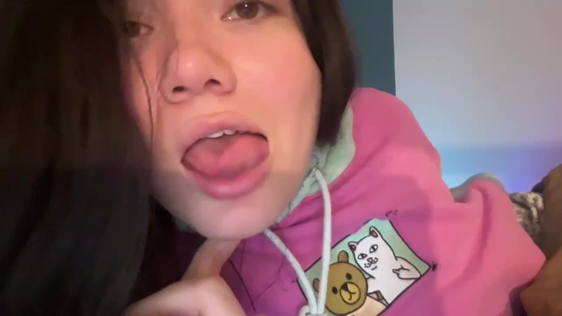 Gallery image thumbnail from imava's myfreecams stream on, 02/07/2024, 08:03 image 9 of 20