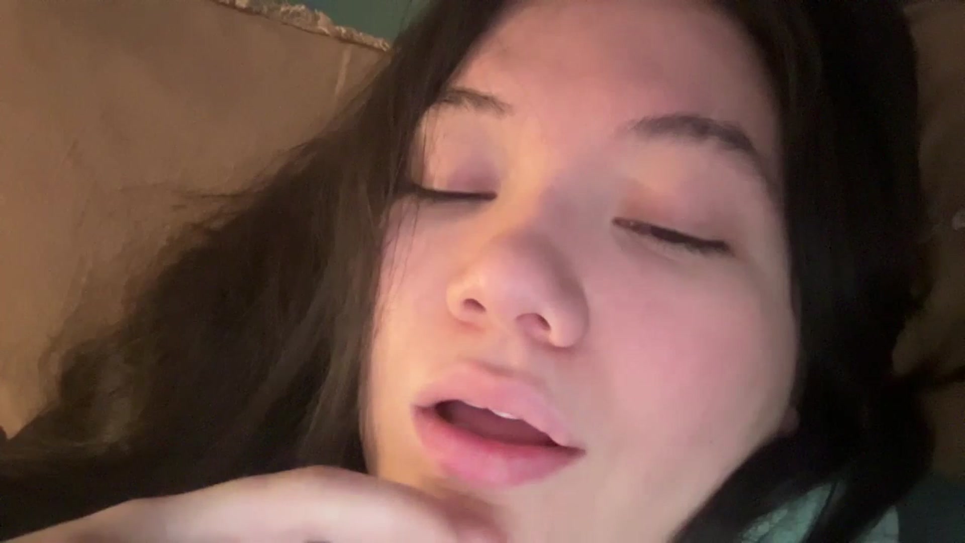 Gallery image thumbnail from imava's myfreecams stream on, 02/07/2024, 08:03 image 20 of 20