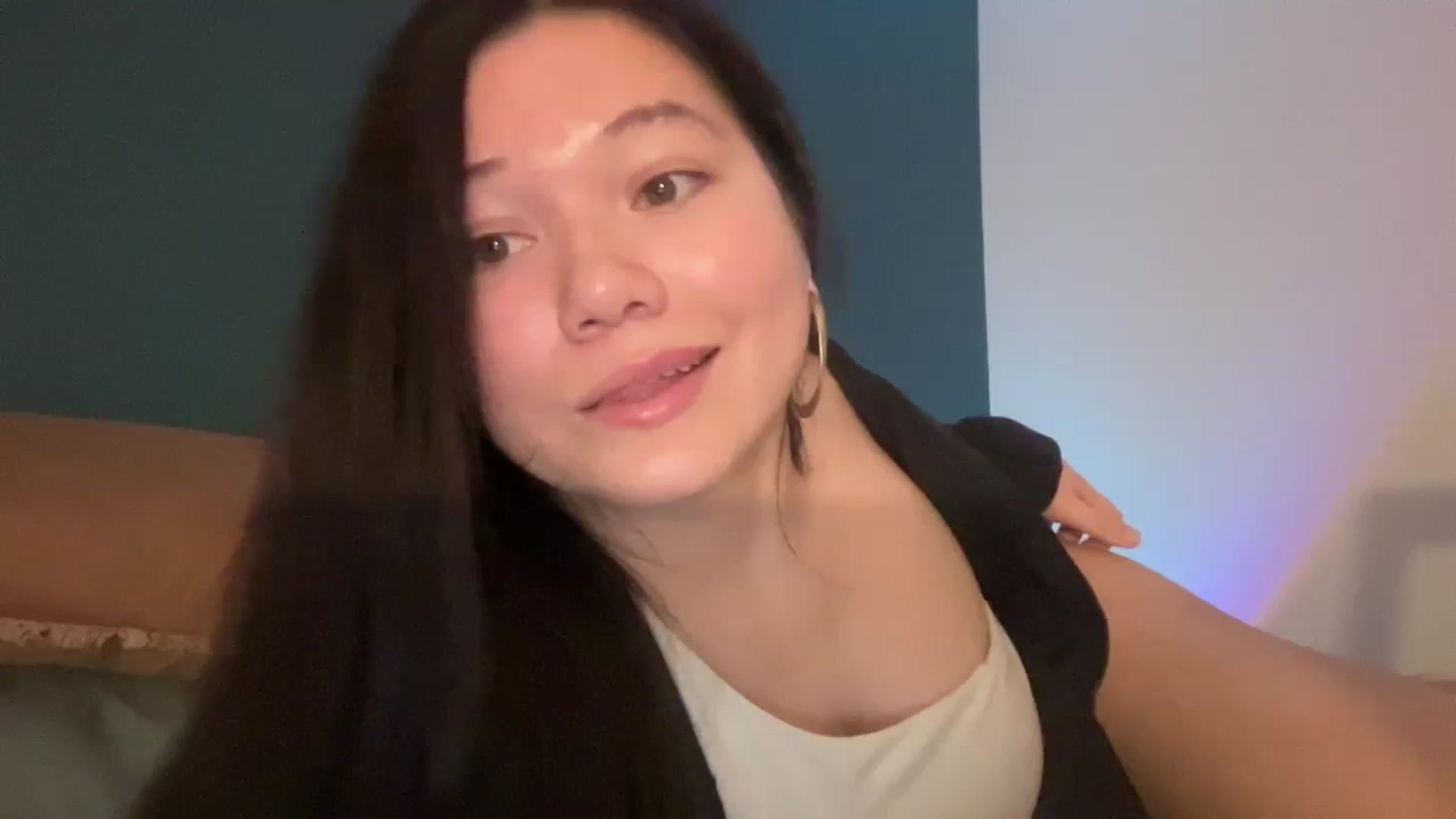 Gallery image thumbnail from imava's myfreecams stream on, 02/08/2024, 10:54 image 13 of 20