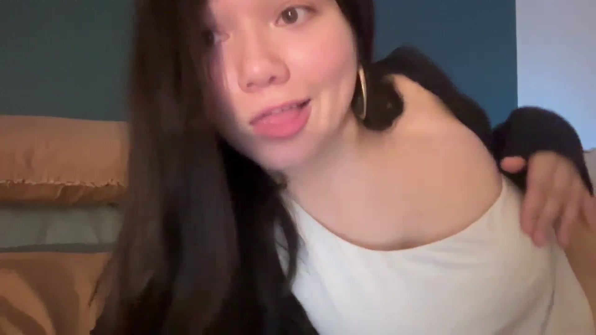 Gallery image thumbnail from imava's myfreecams stream on, 02/08/2024, 10:54 image 4 of 20