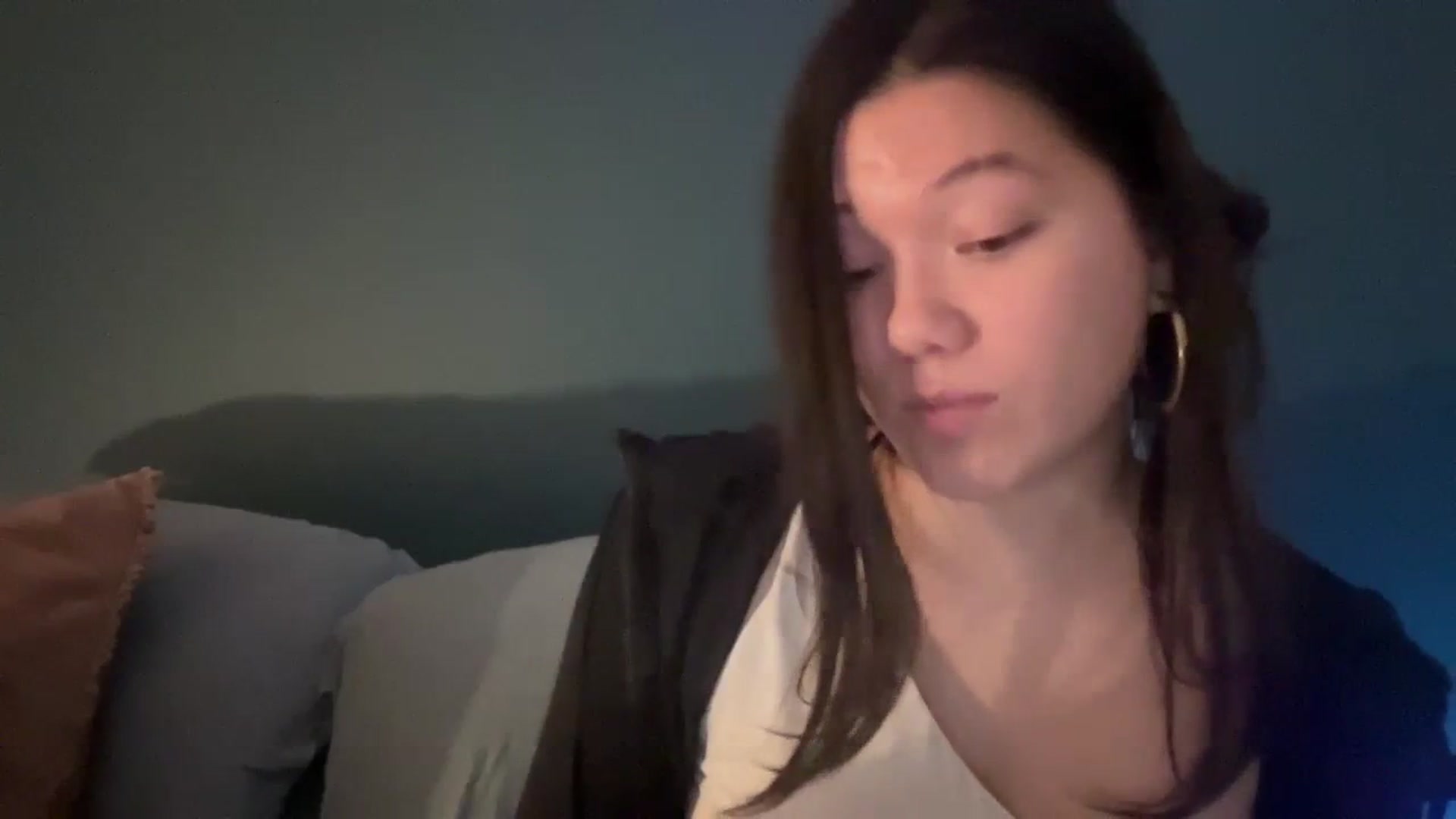 Gallery image thumbnail from imava's myfreecams stream on, 02/08/2024, 11:14 image 19 of 20