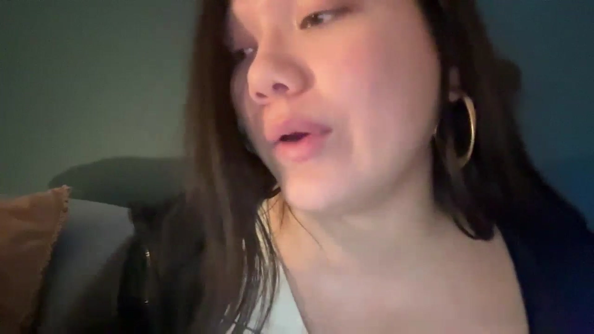 Gallery image thumbnail from imava's myfreecams stream on, 02/08/2024, 11:14 image 13 of 20