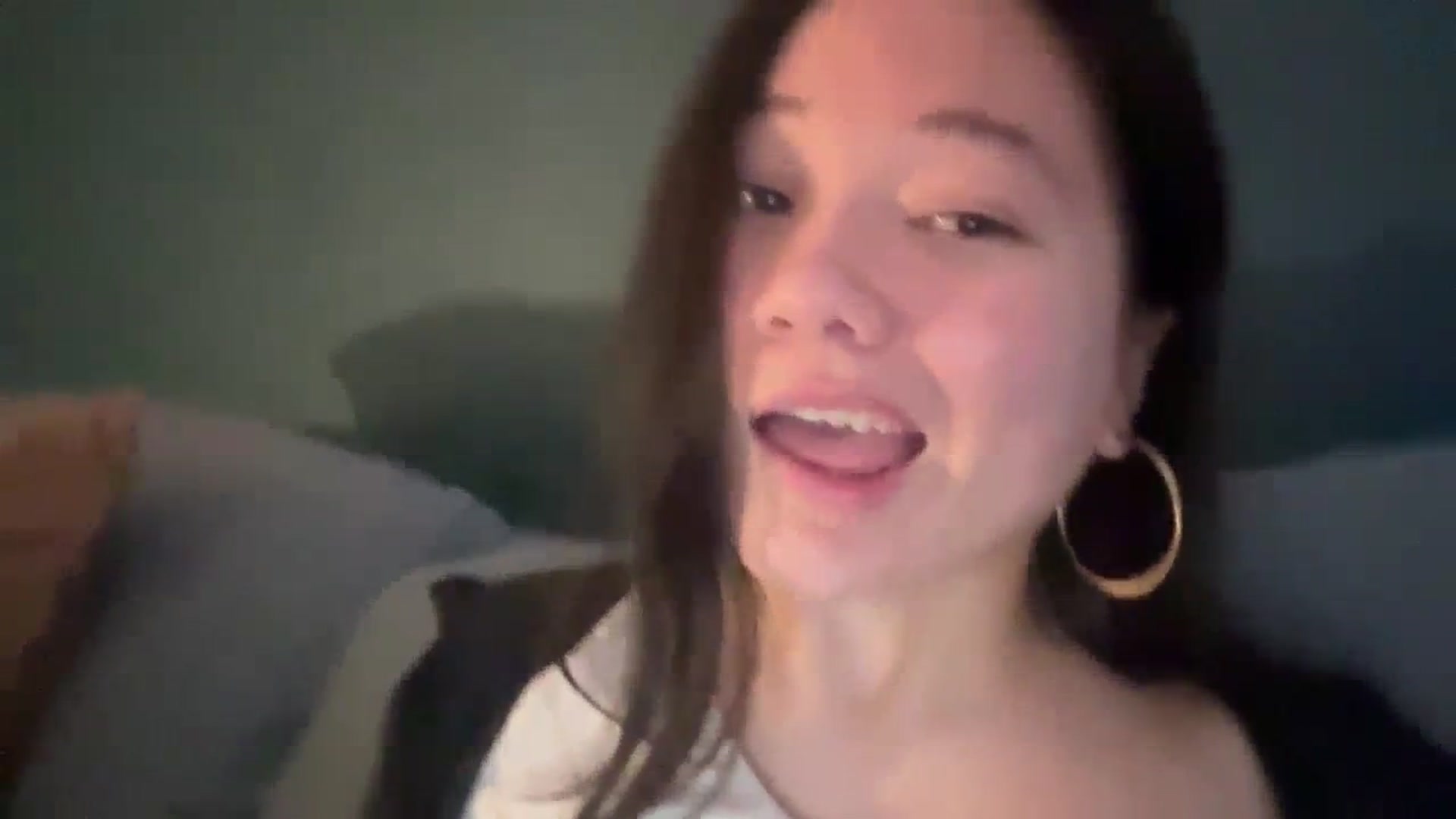 Gallery image thumbnail from imava's myfreecams stream on, 02/08/2024, 11:14 image 12 of 20