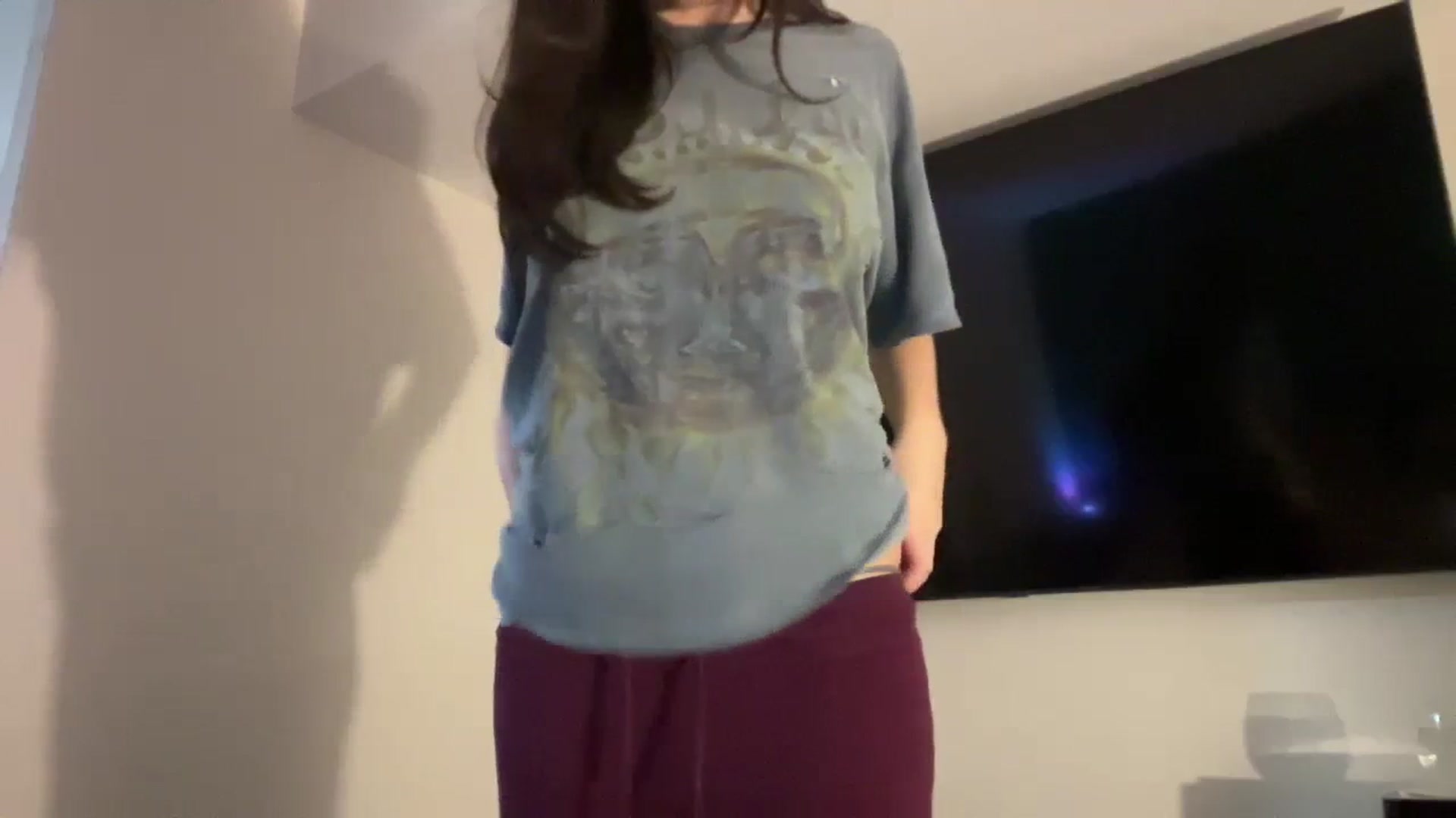 Gallery image thumbnail from imava's myfreecams stream on, 02/10/2024, 10:22 image 7 of 20