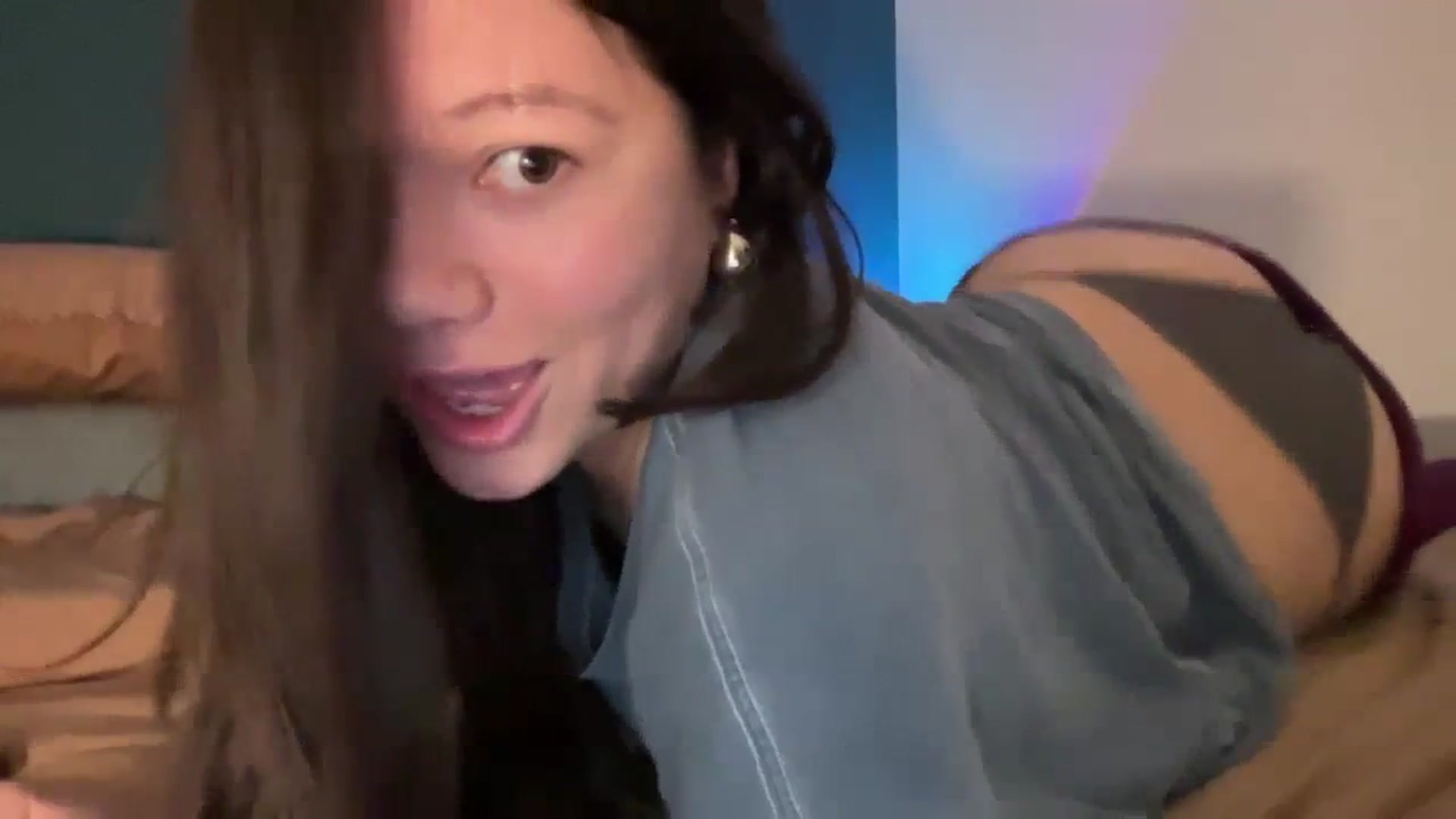 Gallery image thumbnail from imava's myfreecams stream on, 02/10/2024, 10:22 image 5 of 20
