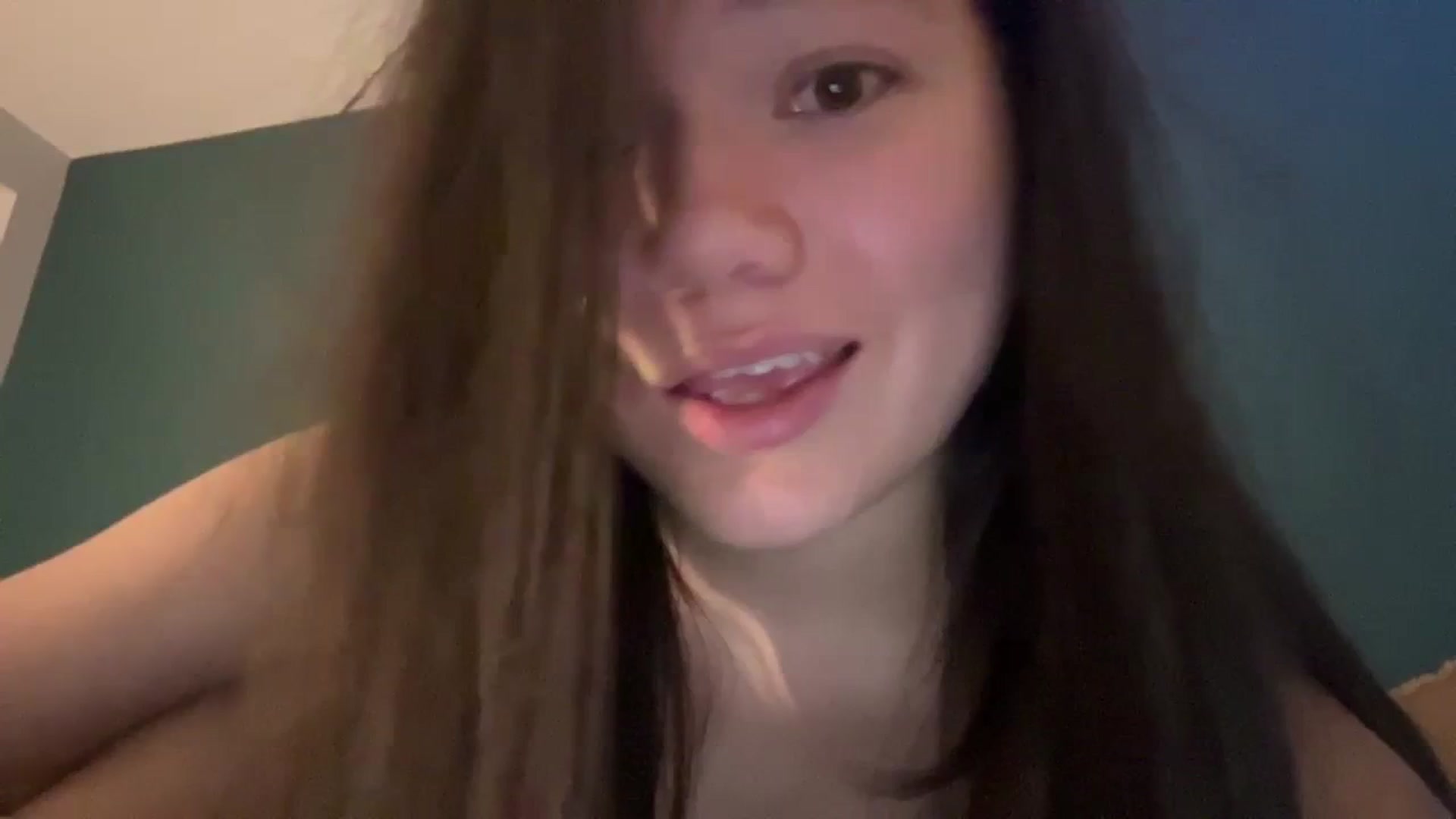 Gallery image thumbnail from imava's myfreecams stream on, 02/10/2024, 11:47 image 5 of 20