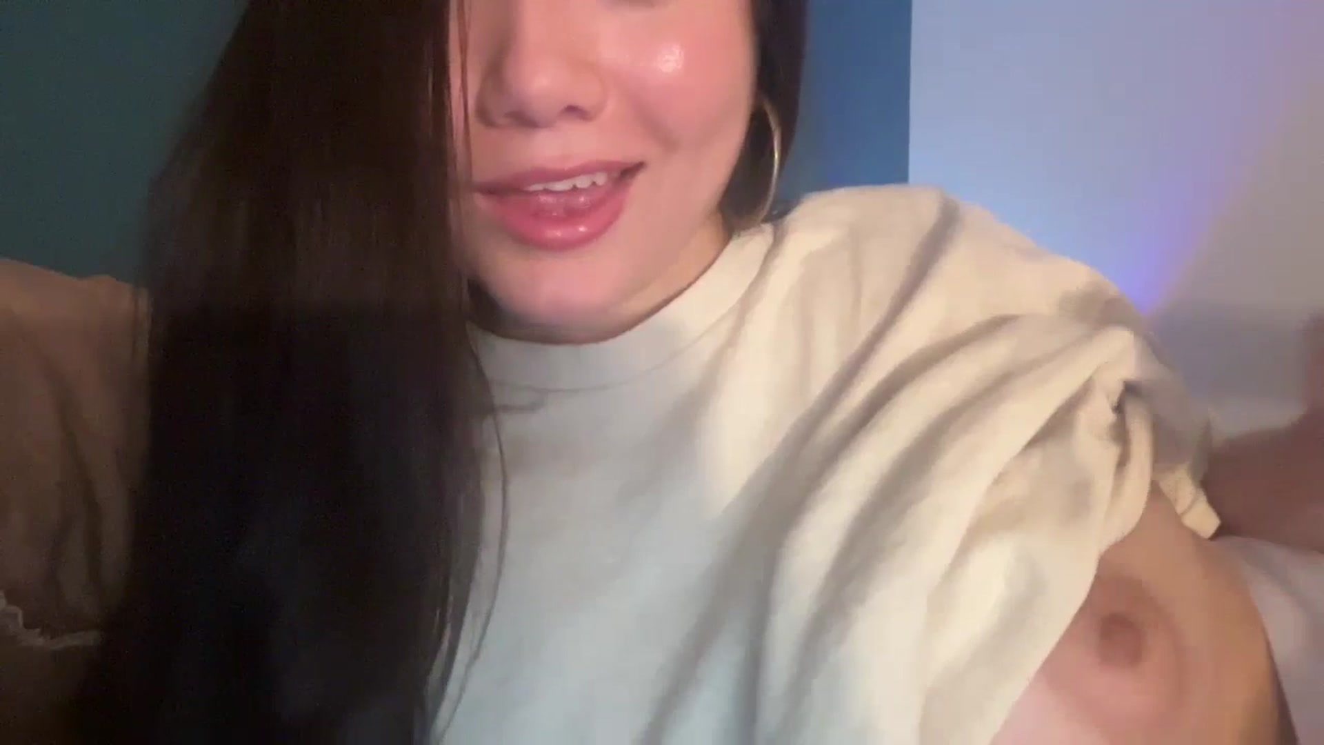 Gallery image thumbnail from imava's myfreecams stream on, 02/14/2024, 11:01 image 18 of 20