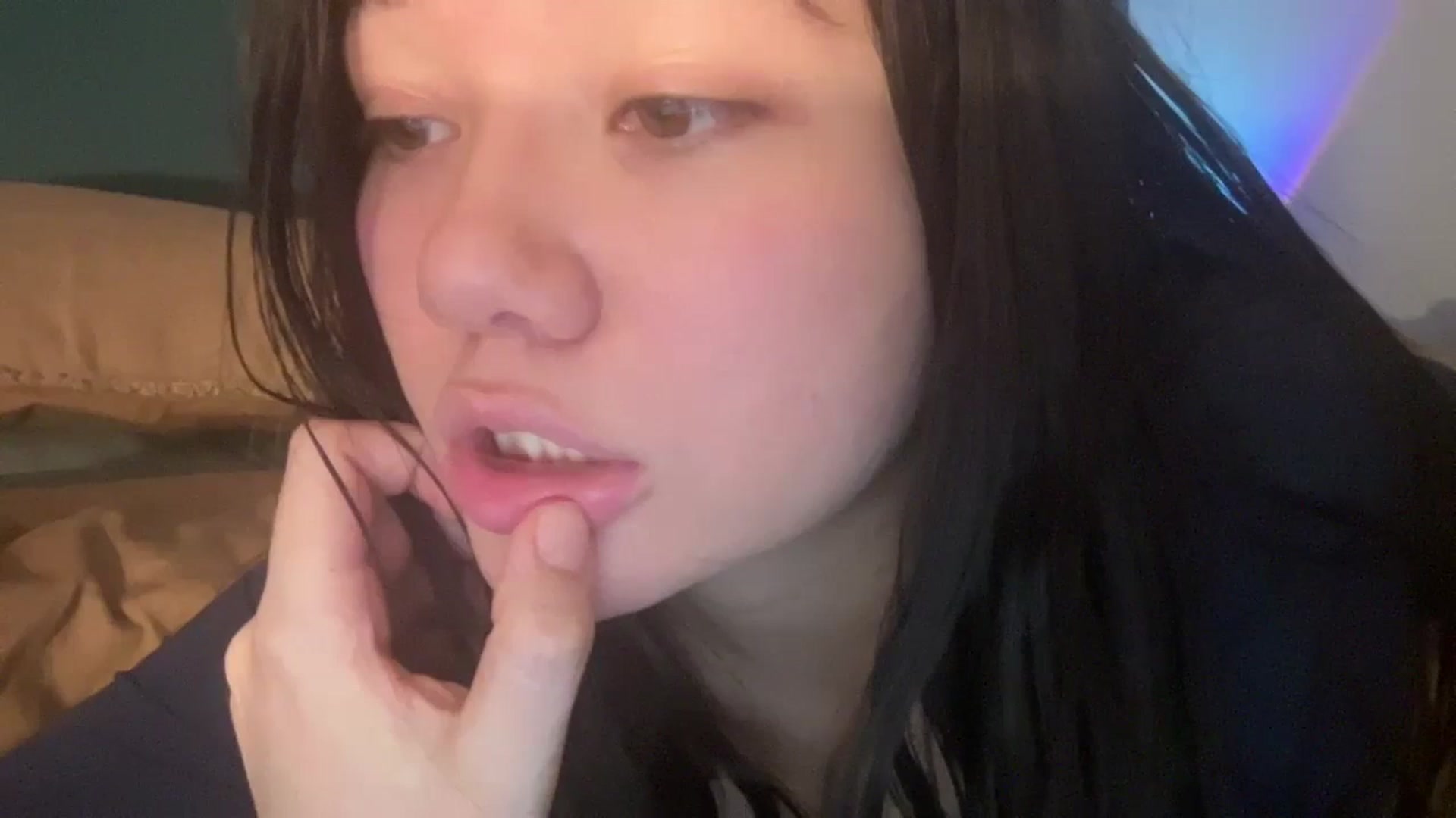 Gallery image thumbnail from imava's myfreecams stream on, 02/16/2024, 09:57 image 14 of 20