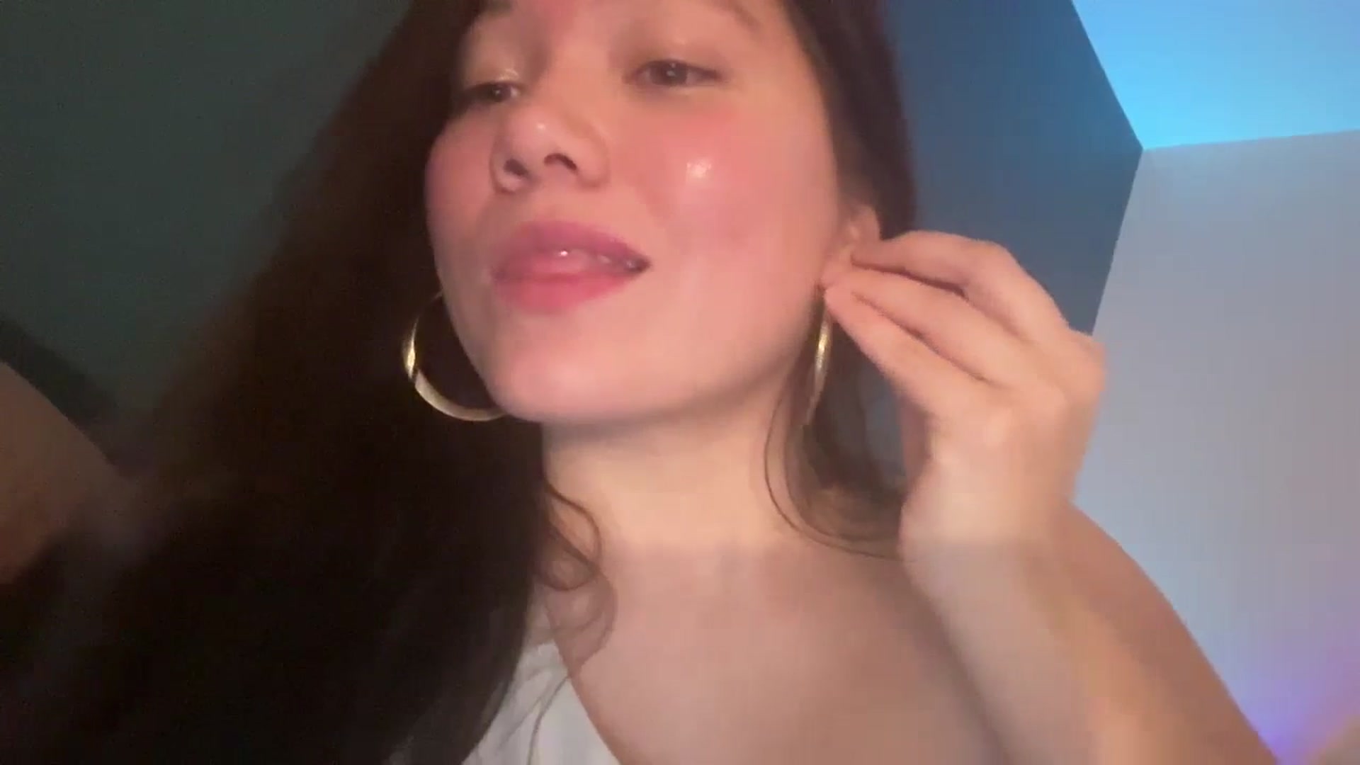 Gallery image thumbnail from imava's myfreecams stream on, 02/18/2024, 10:52 image 4 of 20