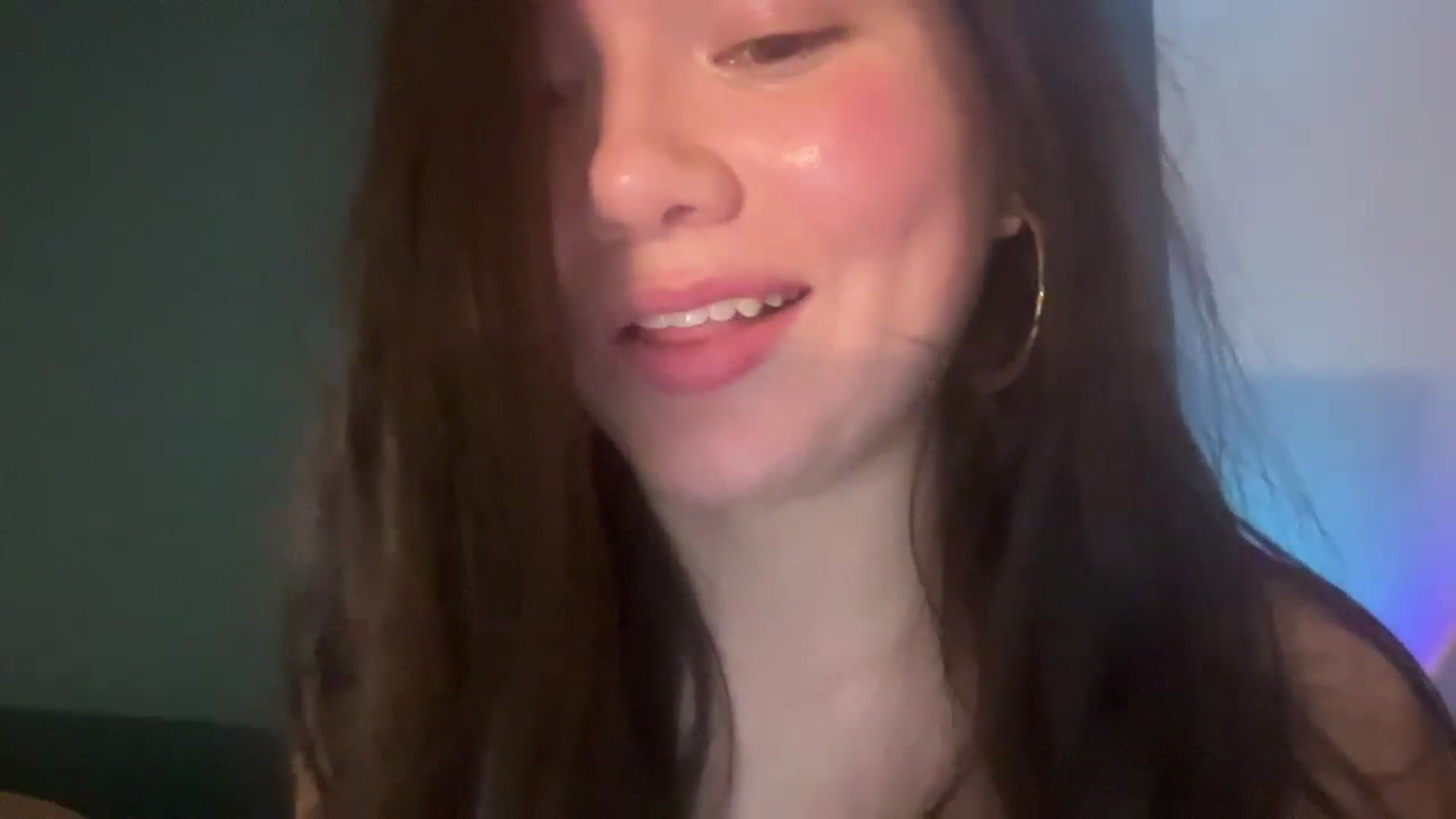 Gallery image thumbnail from imava's myfreecams stream on, 02/18/2024, 10:52 image 14 of 20