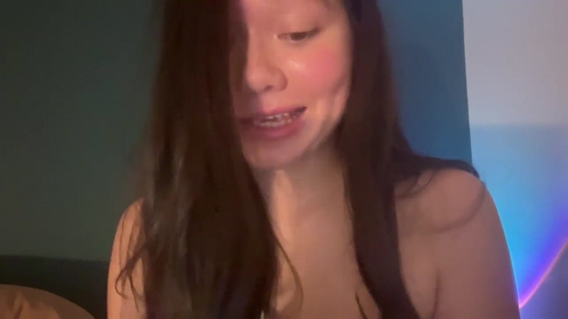 Gallery image thumbnail from imava's myfreecams stream on, 02/18/2024, 10:52 image 19 of 20