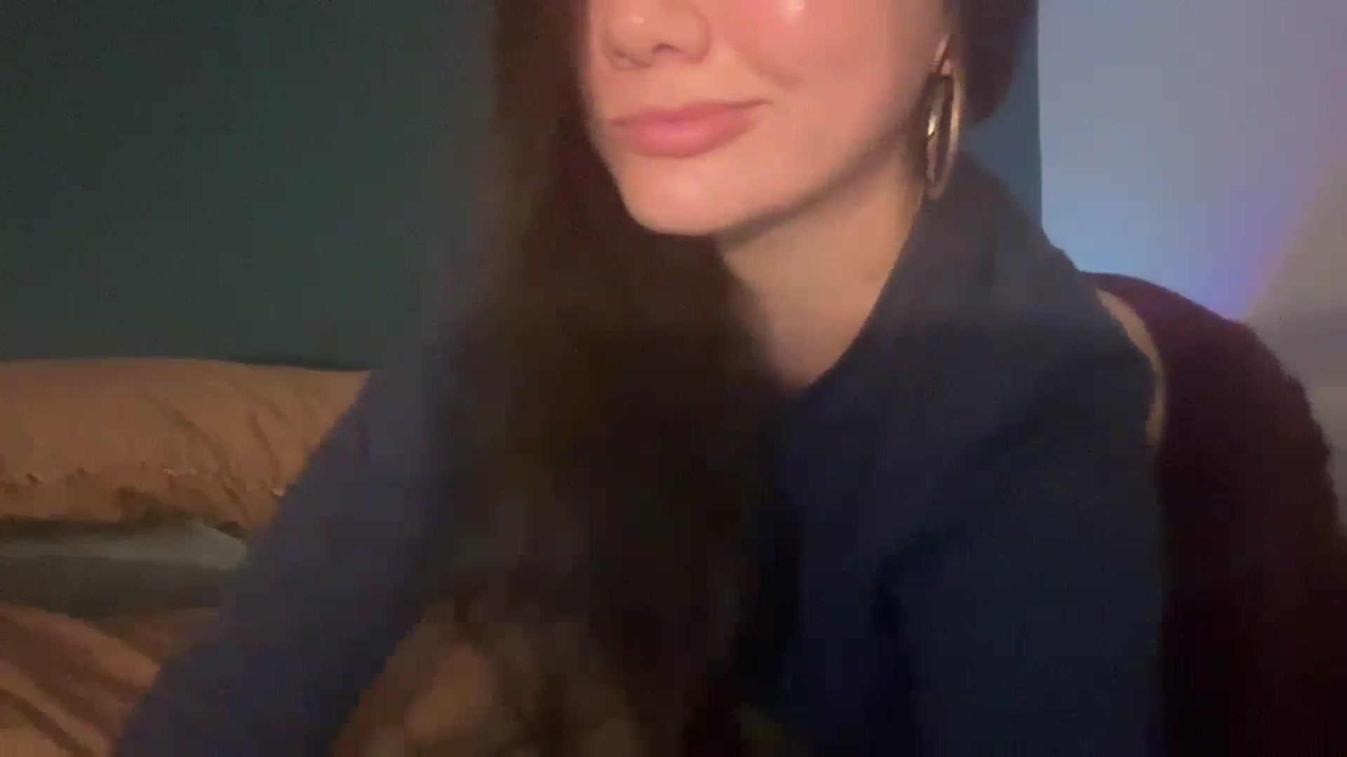 Gallery image thumbnail from imava's myfreecams stream on, 02/19/2024, 10:45 image 3 of 20