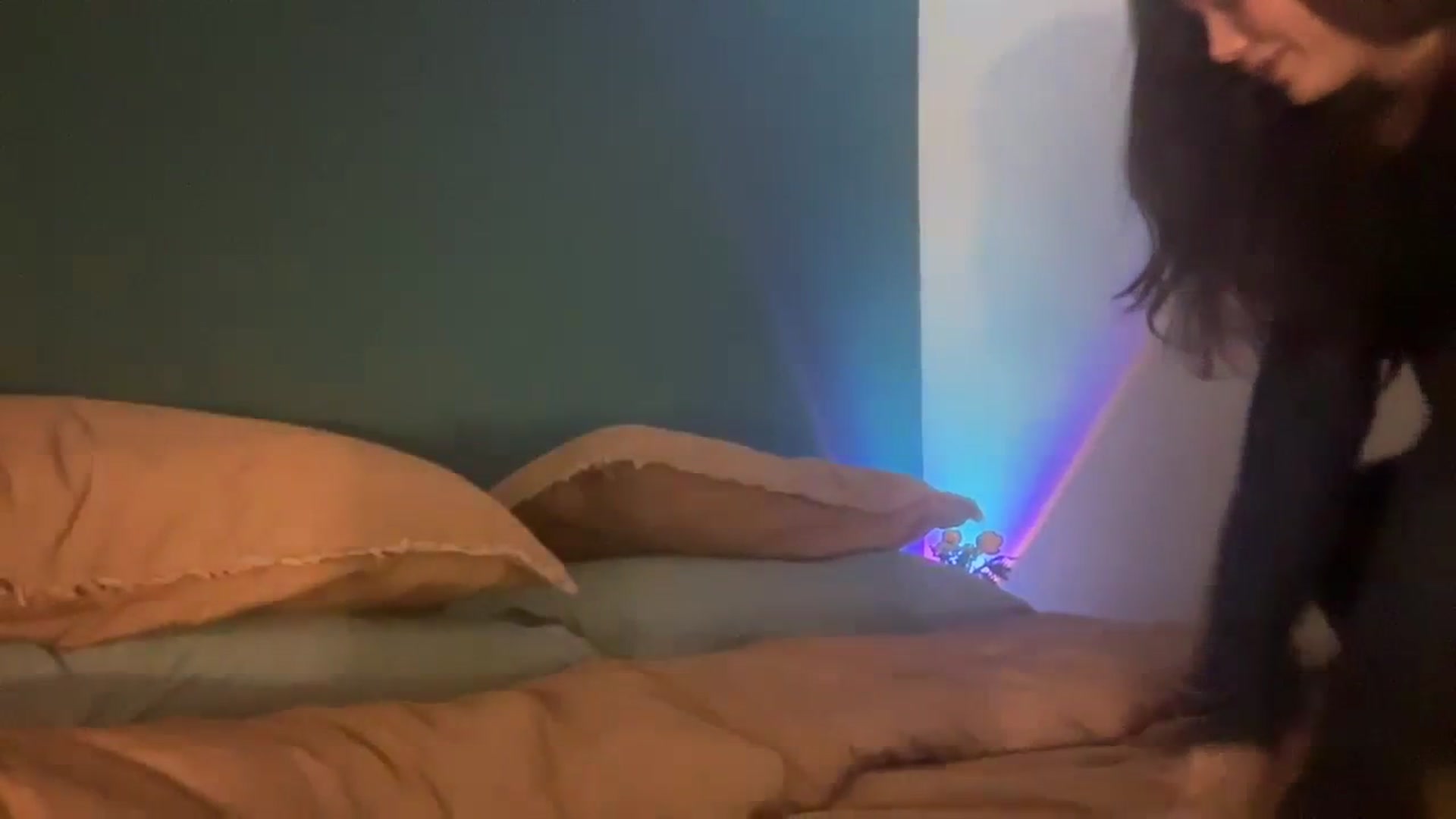 Gallery image thumbnail from imava's myfreecams stream on, 02/19/2024, 10:45 image 7 of 20