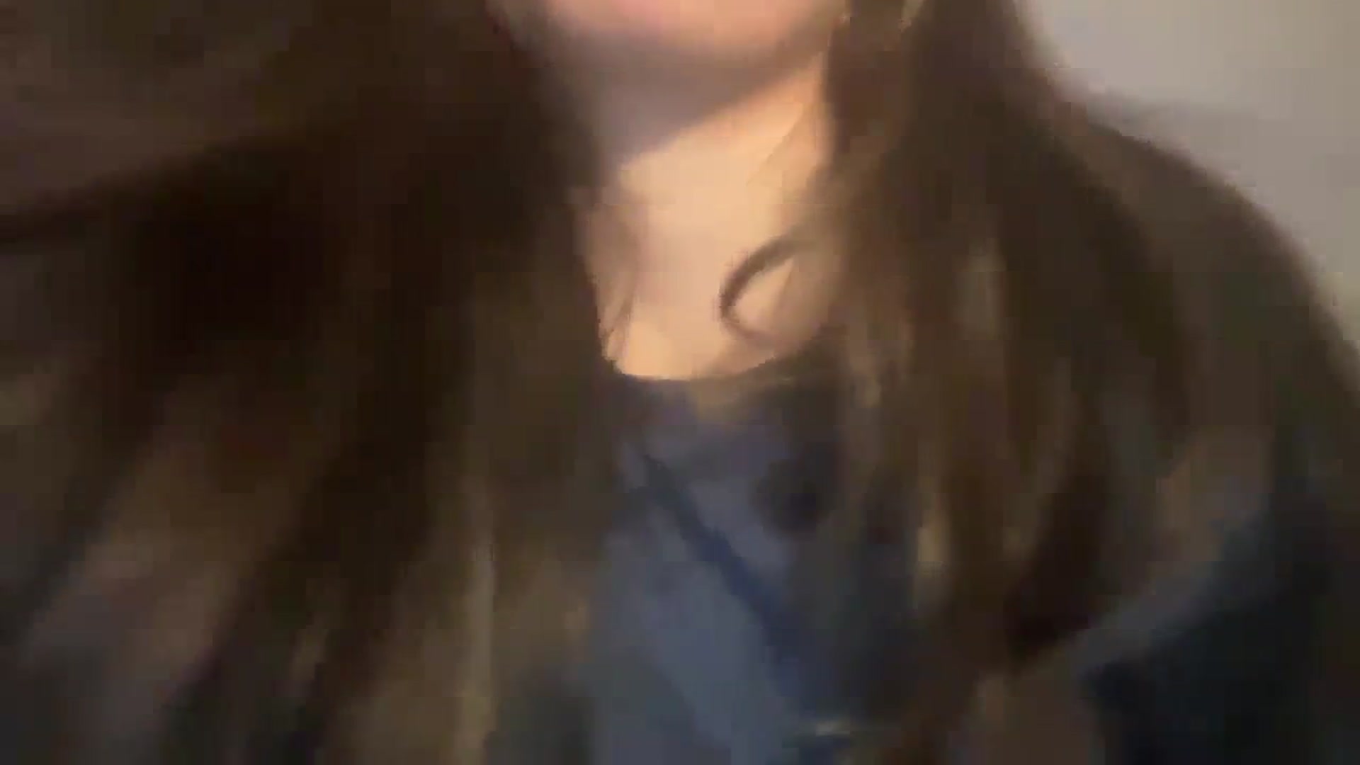 Gallery image thumbnail from imava's myfreecams stream on, 02/19/2024, 10:45 image 20 of 20