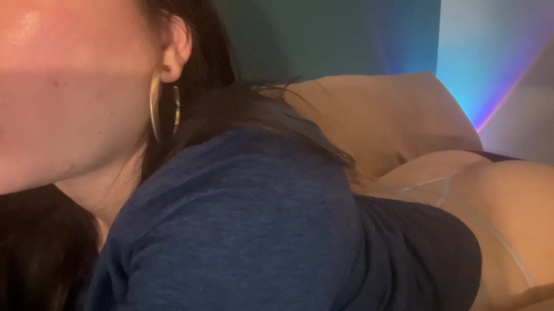 Gallery image thumbnail from imava's myfreecams stream on, 02/19/2024, 12:33 image 13 of 20
