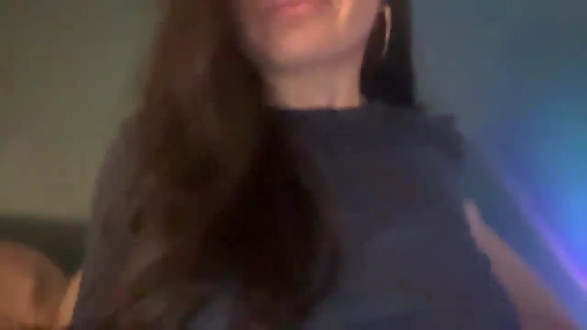 Gallery image thumbnail from imava's myfreecams stream on, 02/19/2024, 12:33 image 2 of 20