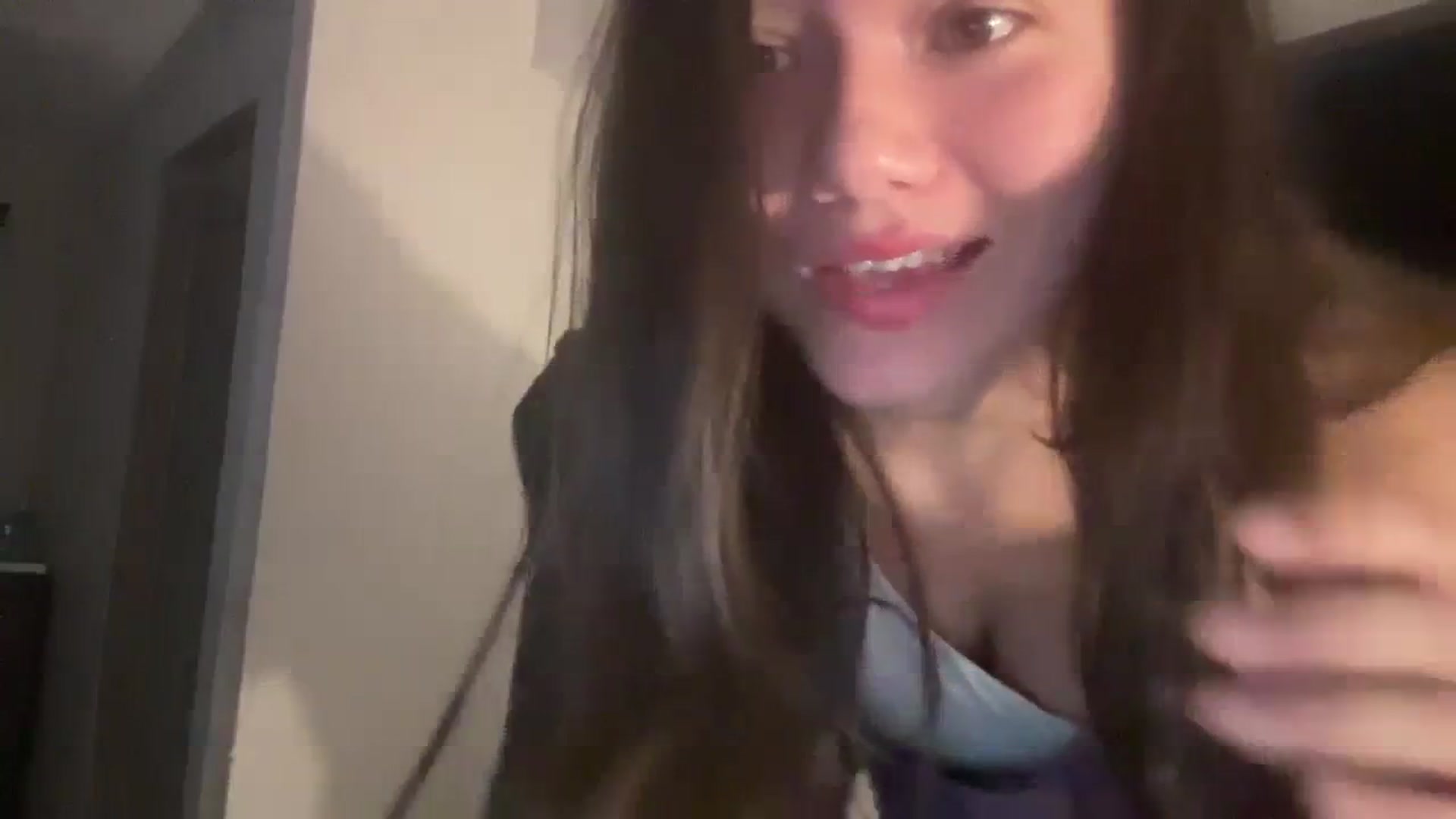 Gallery image thumbnail from imava's myfreecams stream on, 02/20/2024, 16:13 image 2 of 20