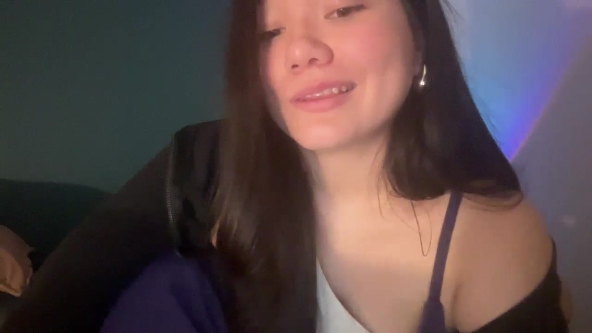 Gallery image thumbnail from imava's myfreecams stream on, 02/20/2024, 17:36 image 15 of 20