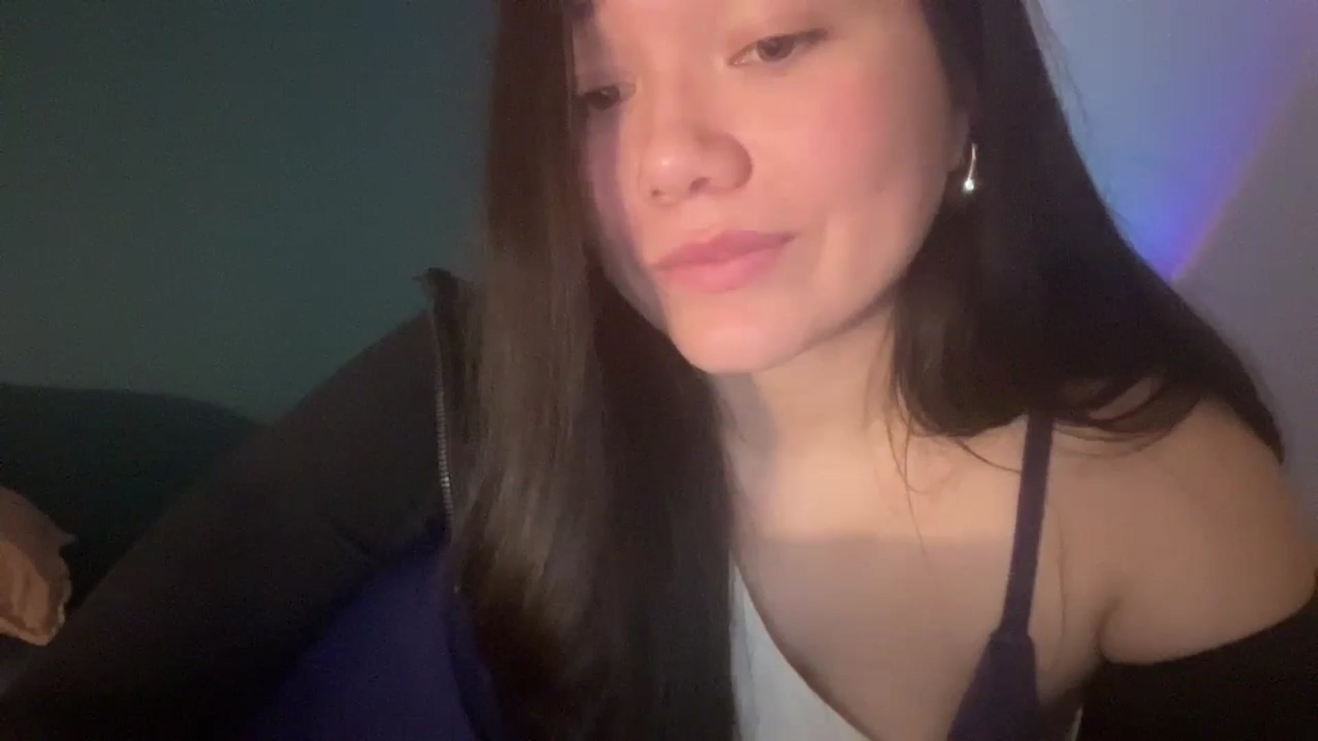 Gallery image thumbnail from imava's myfreecams stream on, 02/20/2024, 17:36 image 16 of 20