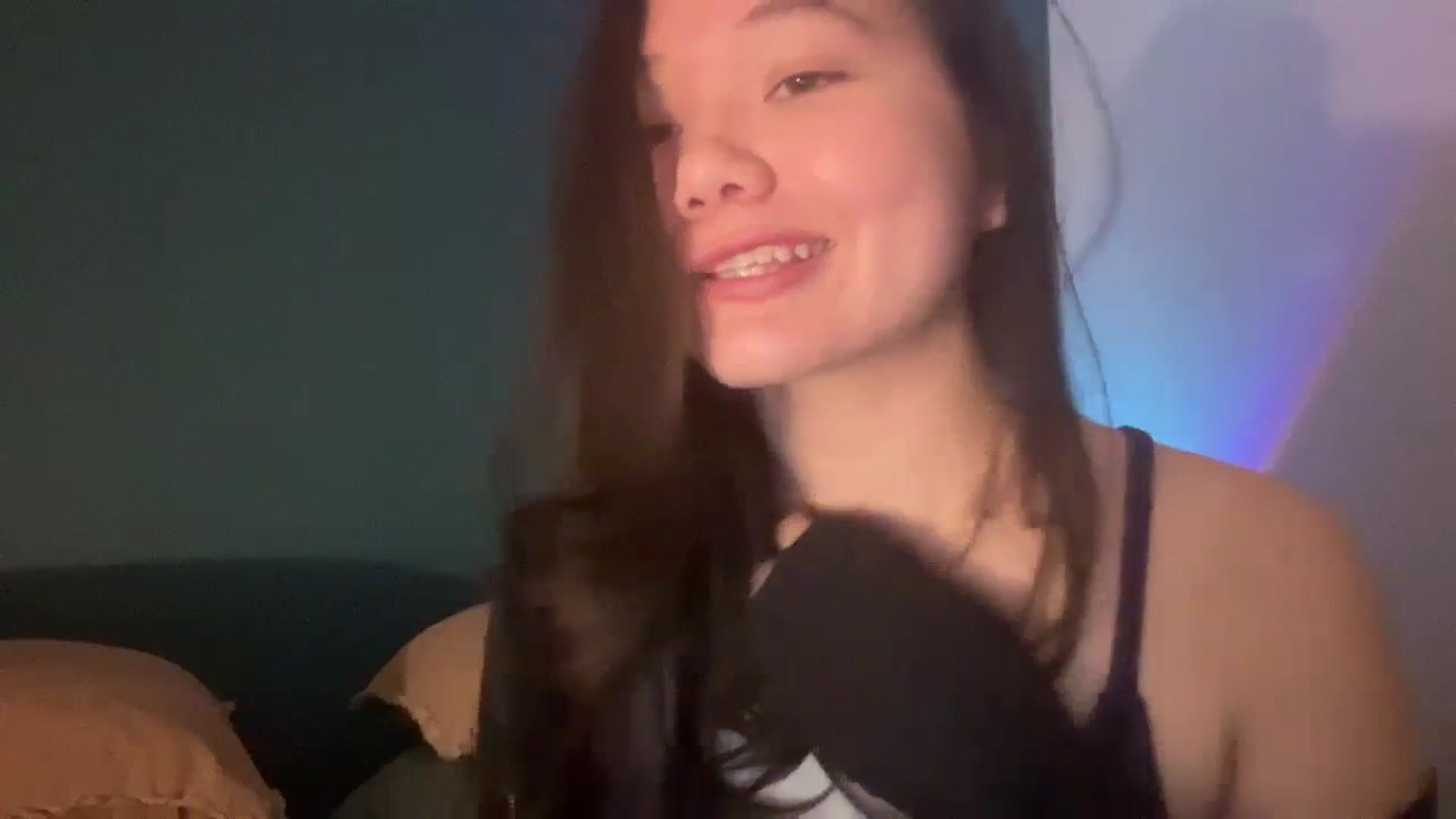 Gallery image thumbnail from imava's myfreecams stream on, 02/21/2024, 07:07 image 5 of 20
