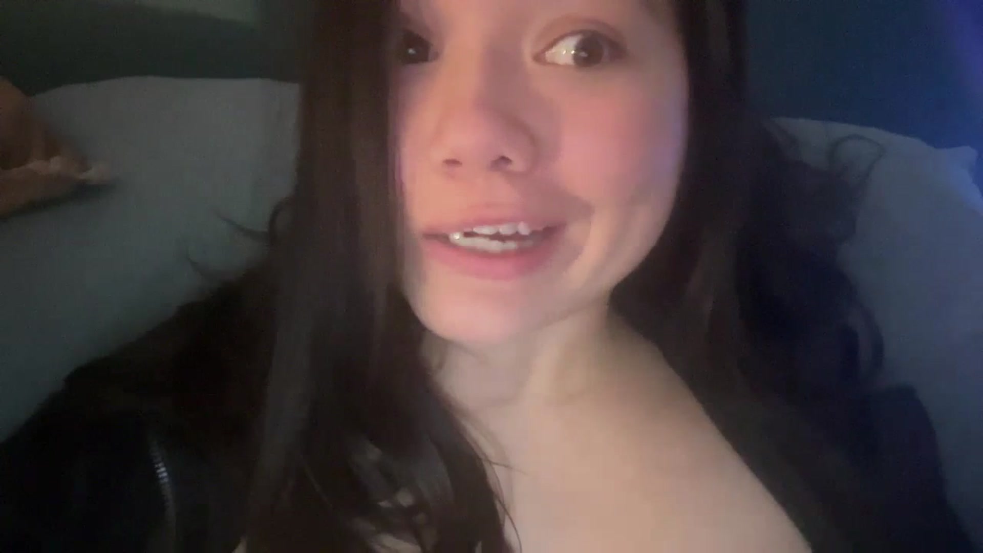 Gallery image thumbnail from imava's myfreecams stream on, 02/21/2024, 10:30 image 14 of 20