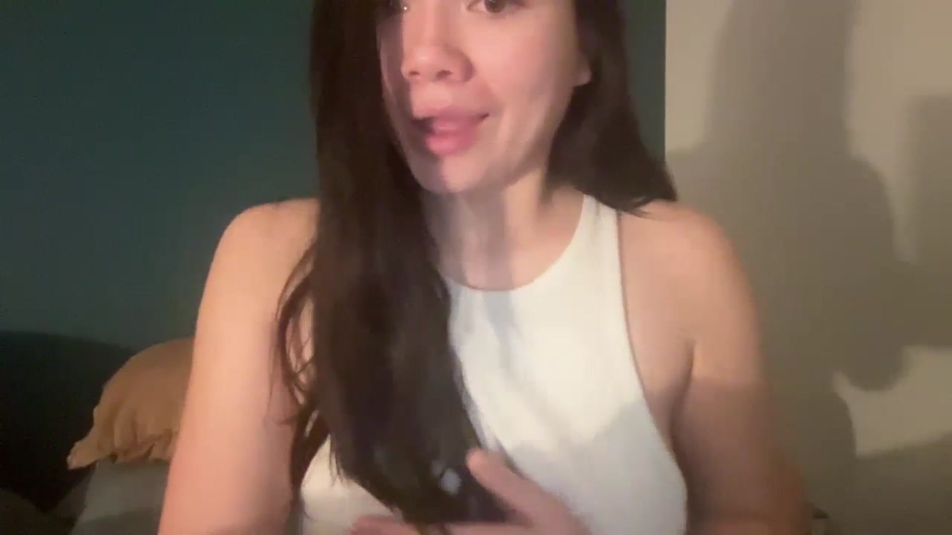 Gallery image thumbnail from imava's myfreecams stream on, 02/23/2024, 09:52 image 3 of 20