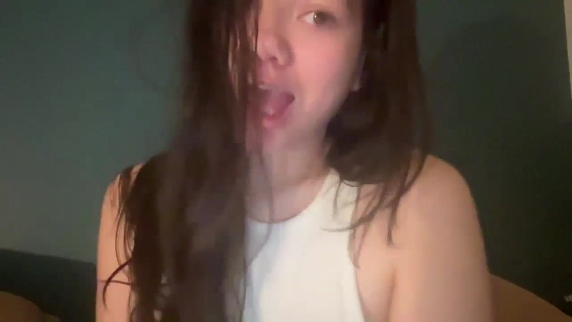 Gallery image thumbnail from imava's myfreecams stream on, 02/23/2024, 09:52 image 19 of 20