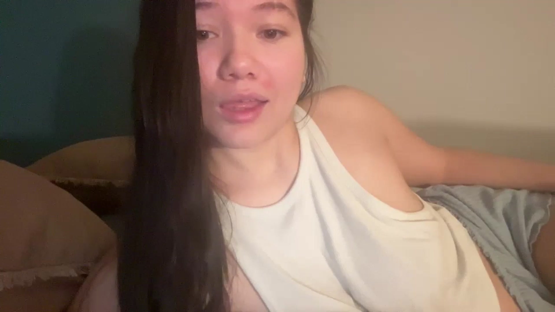 Gallery image thumbnail from imava's myfreecams stream on, 02/23/2024, 09:52 image 4 of 20