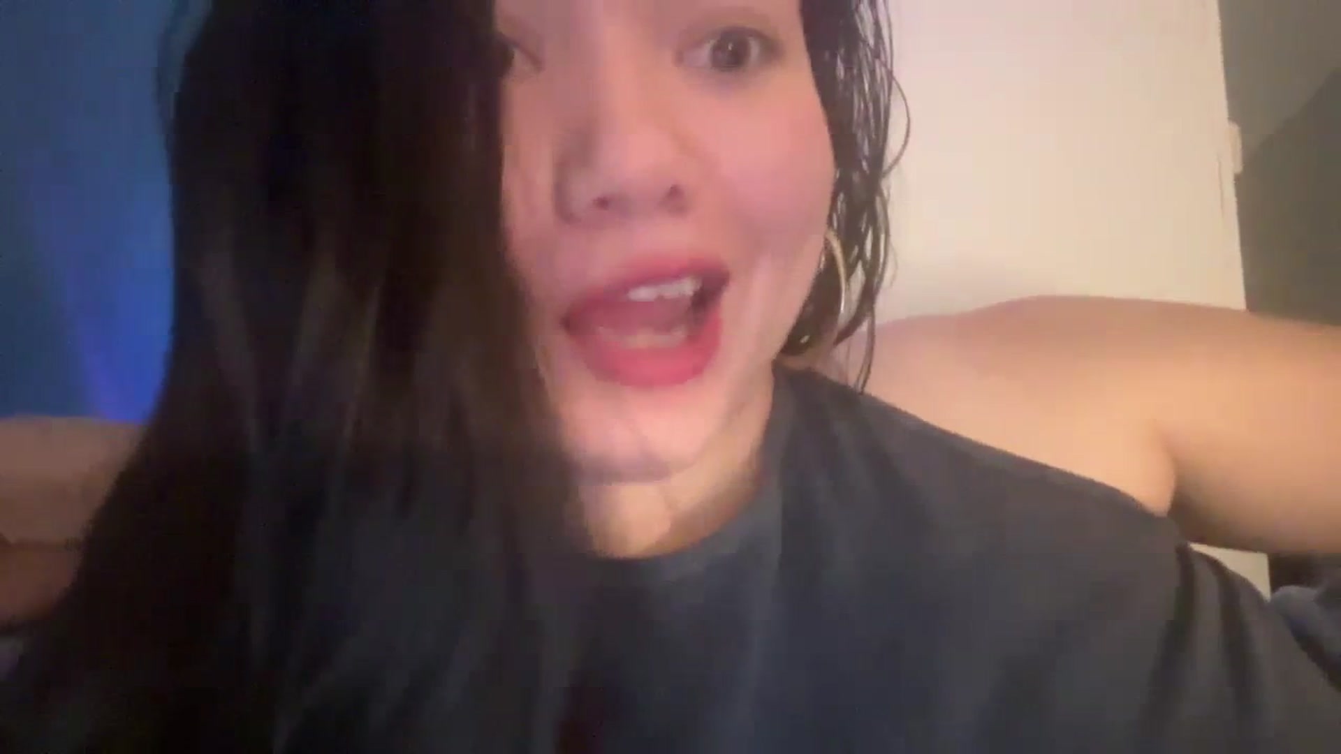 Gallery image thumbnail from imava's myfreecams stream on, 02/25/2024, 17:11 image 10 of 20