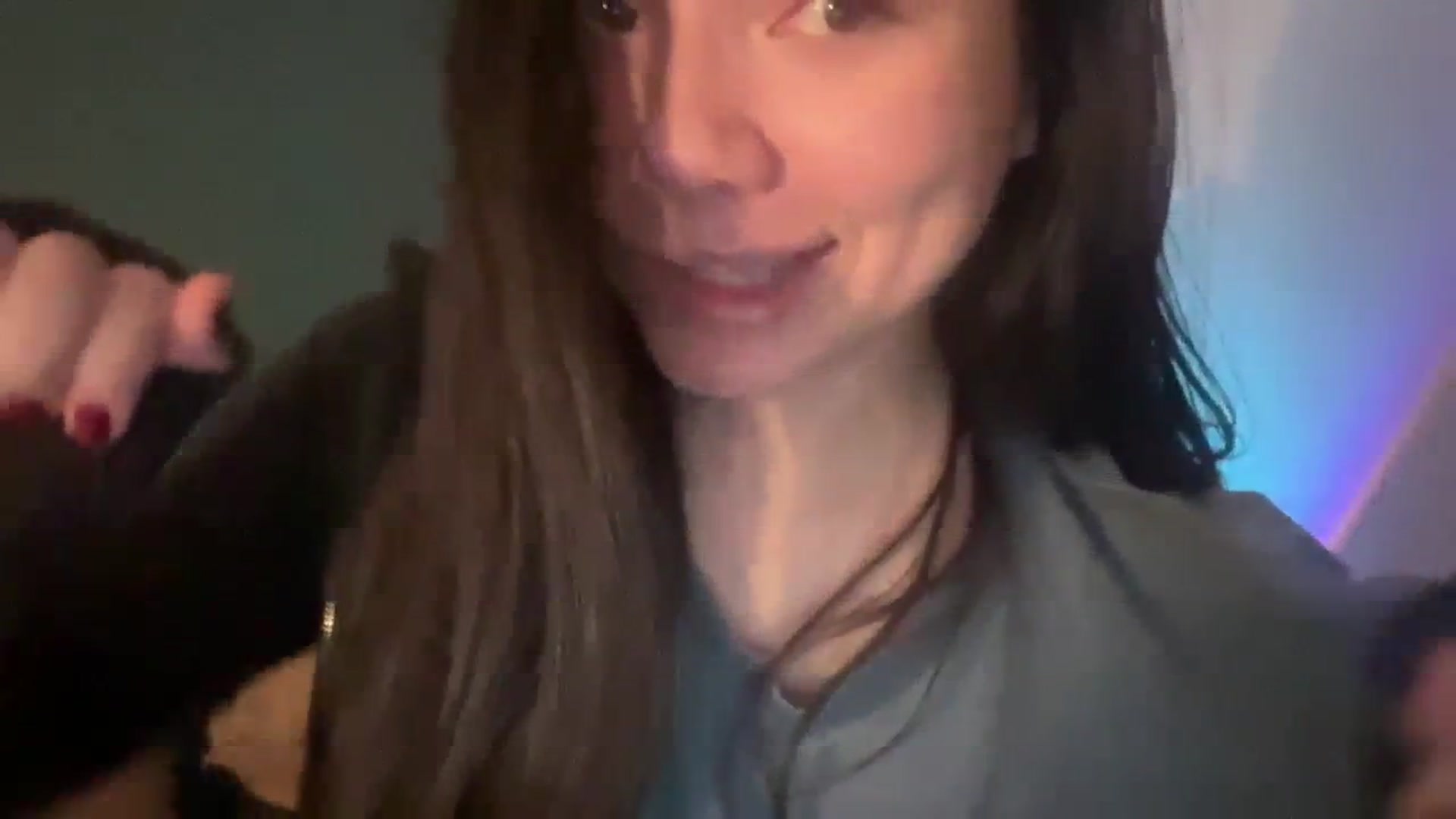 Gallery image thumbnail from imava's myfreecams stream on, 02/26/2024, 17:03 image 14 of 20