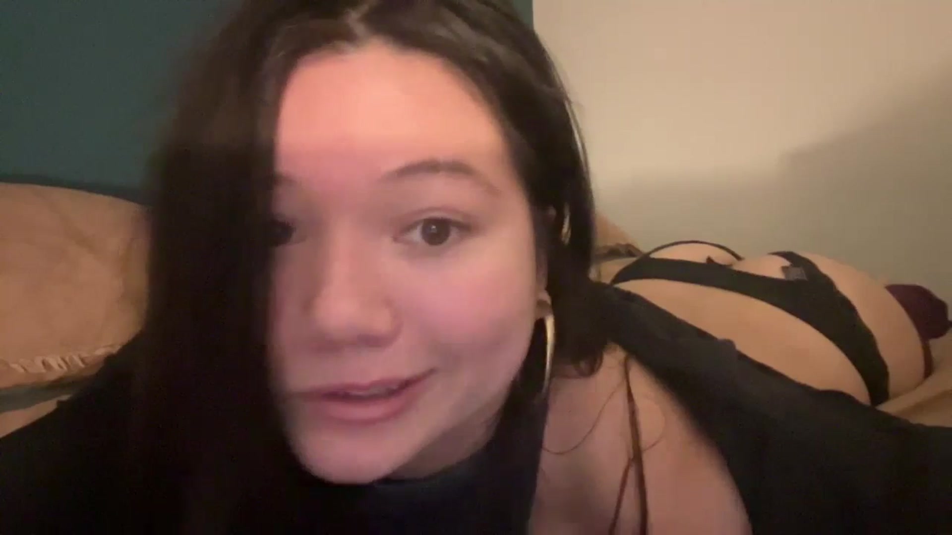 Gallery image thumbnail from imava's myfreecams stream on, 03/01/2024, 14:19 image 10 of 20