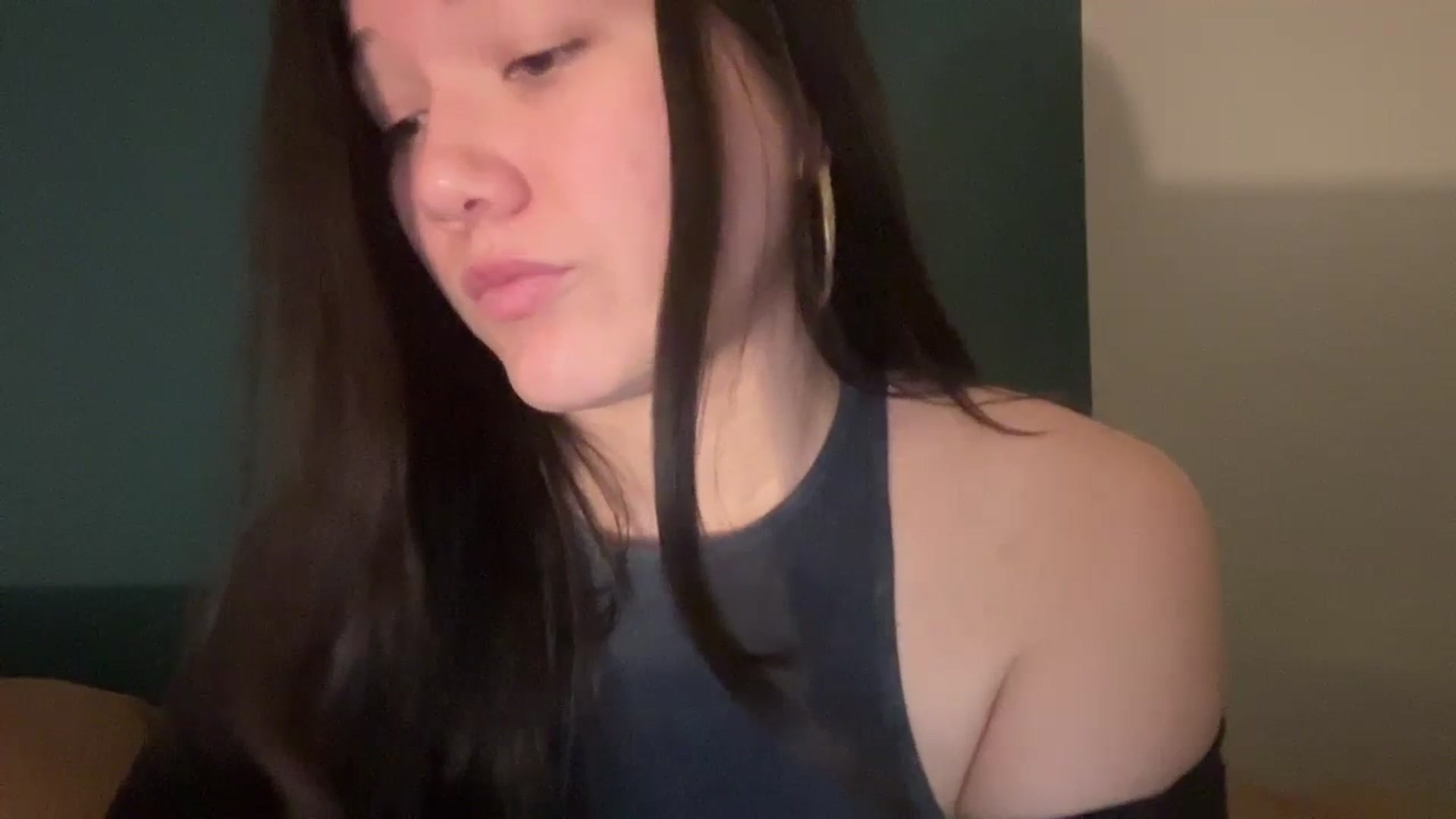 Gallery image thumbnail from imava's myfreecams stream on, 03/01/2024, 14:19 image 13 of 20