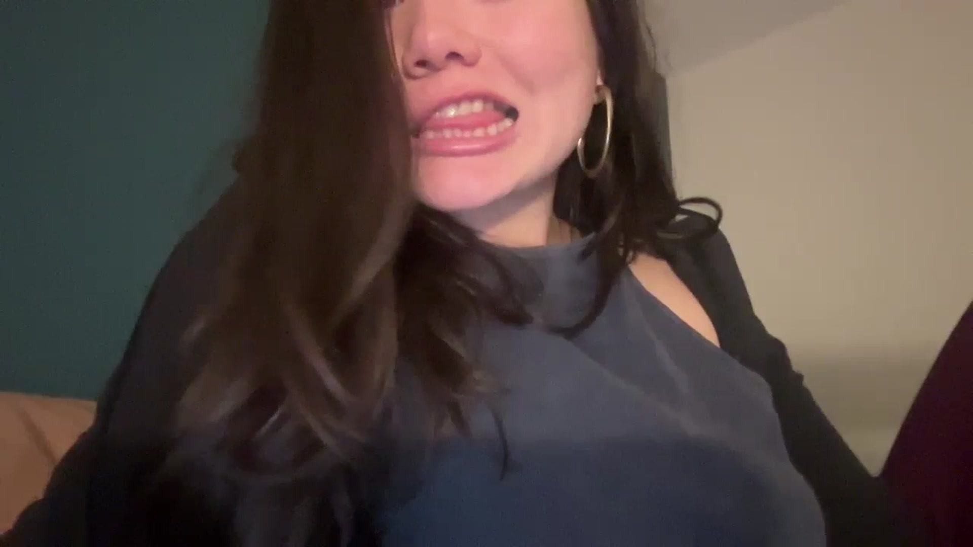 Gallery image thumbnail from imava's myfreecams stream on, 03/01/2024, 14:19 image 20 of 20