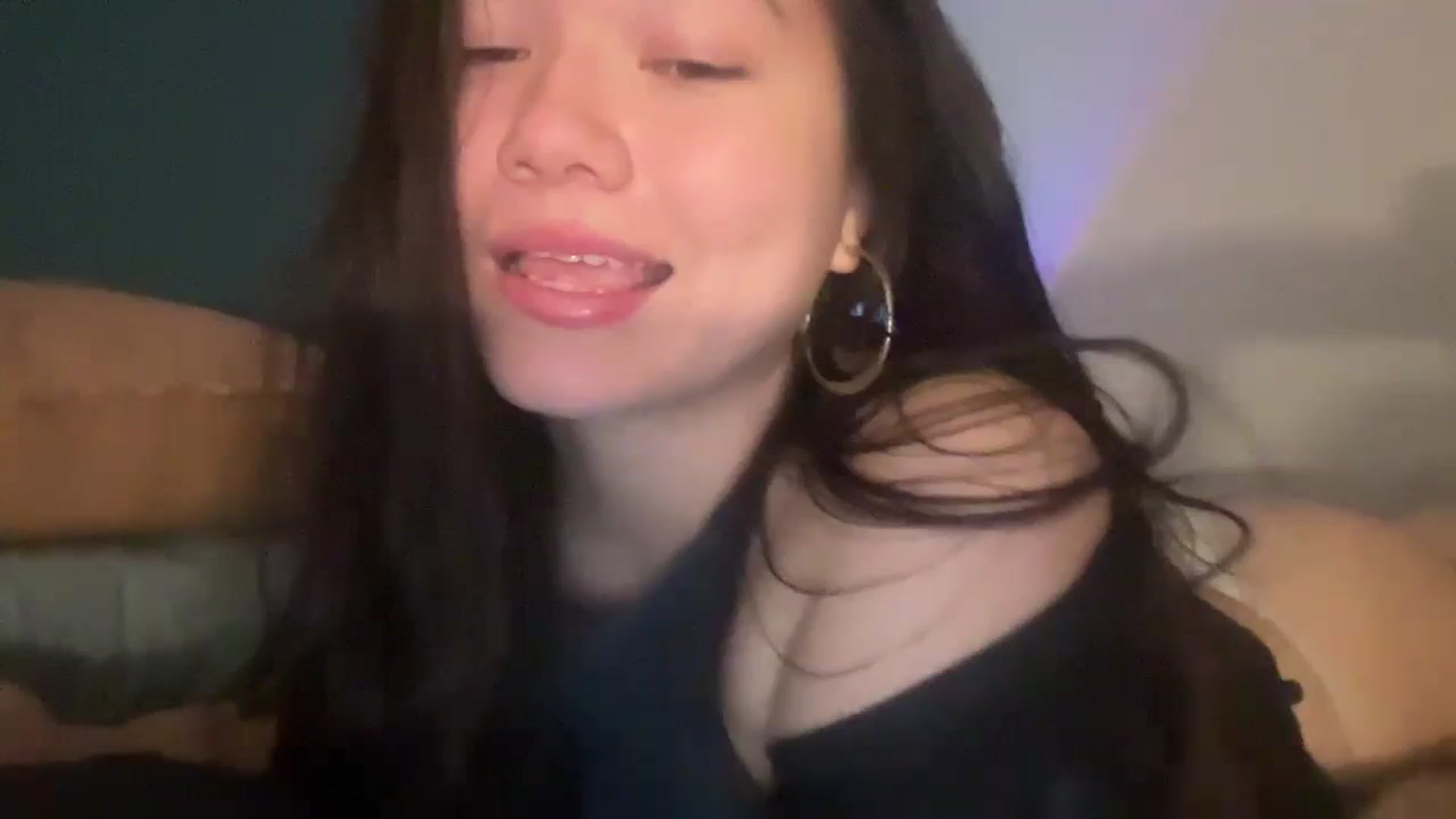 Gallery image thumbnail from imava's myfreecams stream on, 03/04/2024, 14:46 image 20 of 20