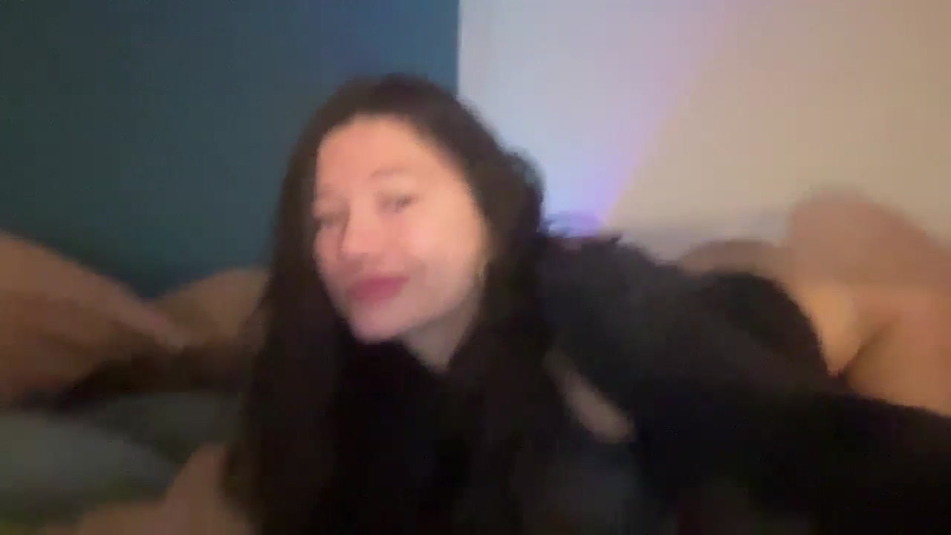 Gallery image thumbnail from imava's myfreecams stream on, 03/04/2024, 14:46 image 19 of 20