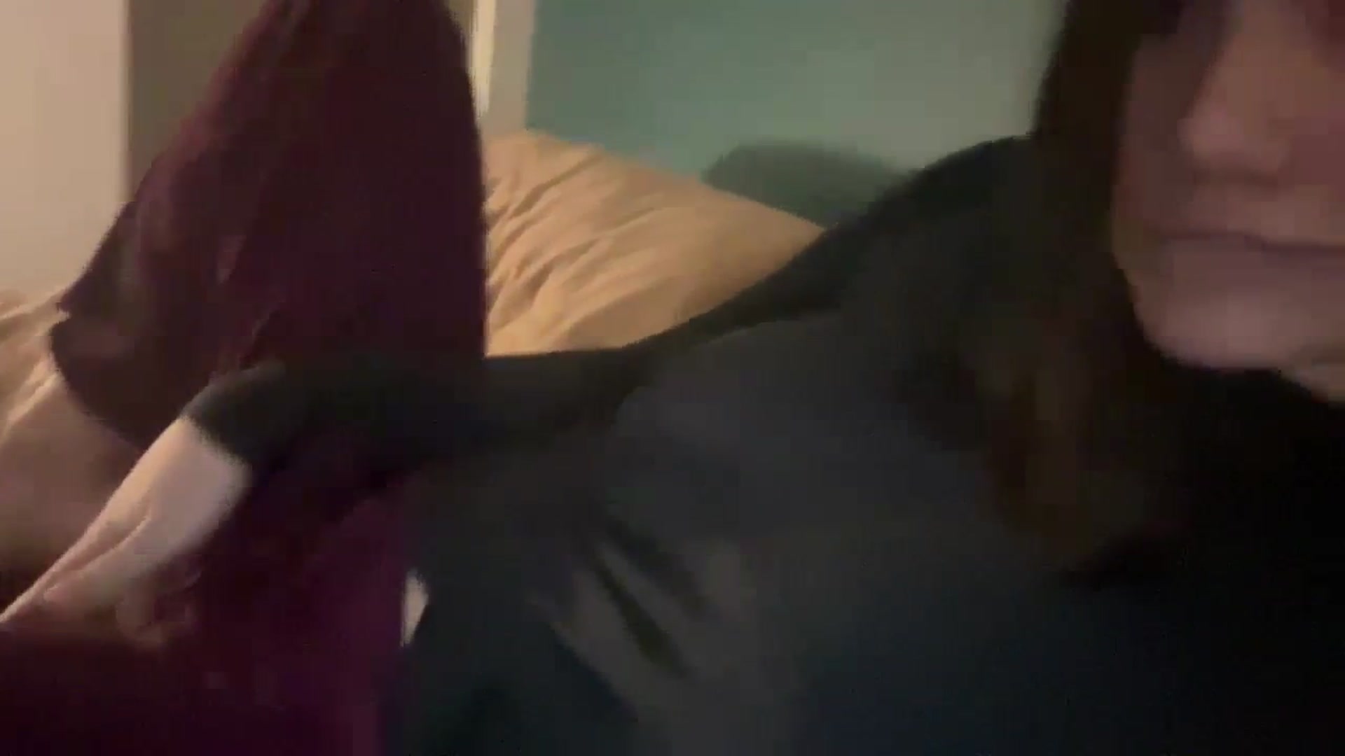 Gallery image thumbnail from imava's myfreecams stream on, 03/08/2024, 19:11 image 9 of 20