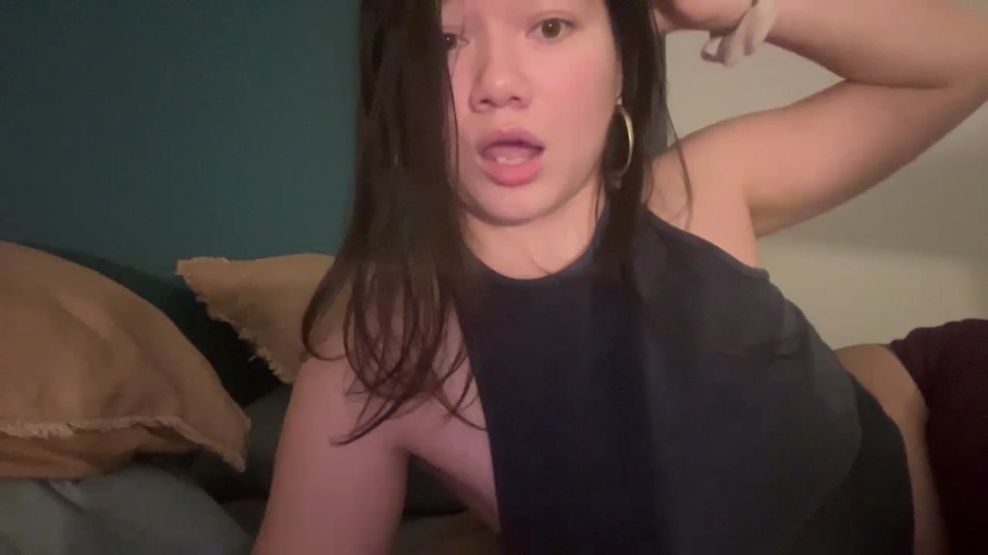Gallery image thumbnail from imava's myfreecams stream on, 03/18/2024, 05:41 image 2 of 20