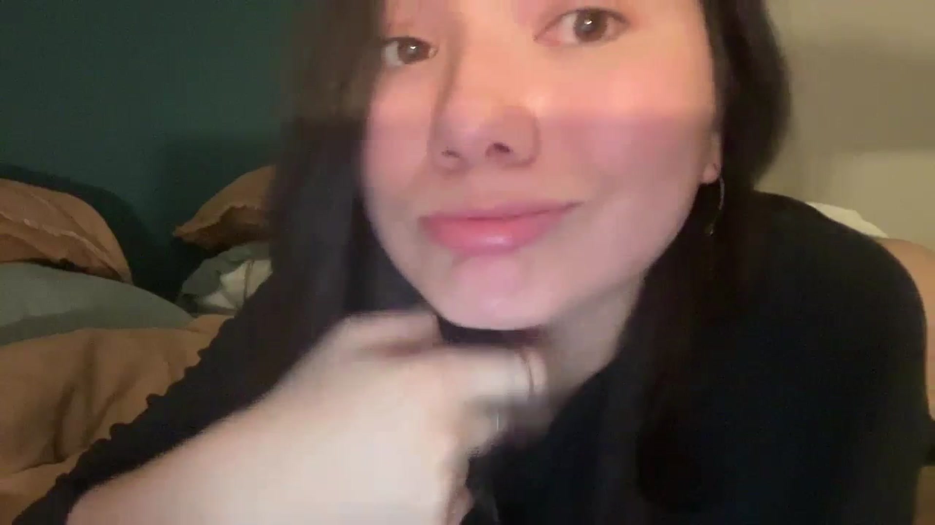 Gallery image thumbnail from imava's myfreecams stream on, 03/23/2024, 07:55 image 4 of 20