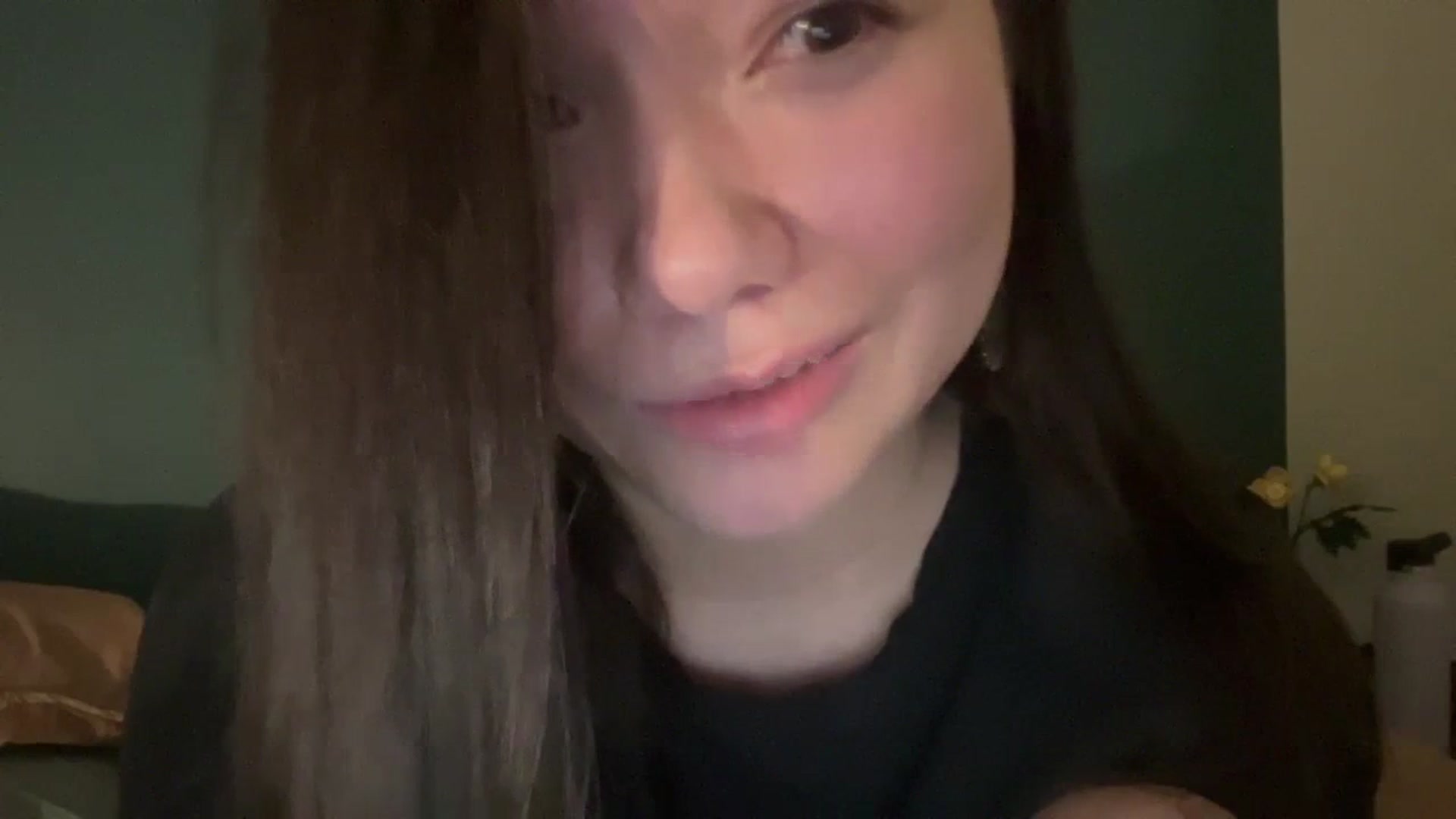 Gallery image thumbnail from imava's myfreecams stream on, 03/23/2024, 07:55 image 17 of 20