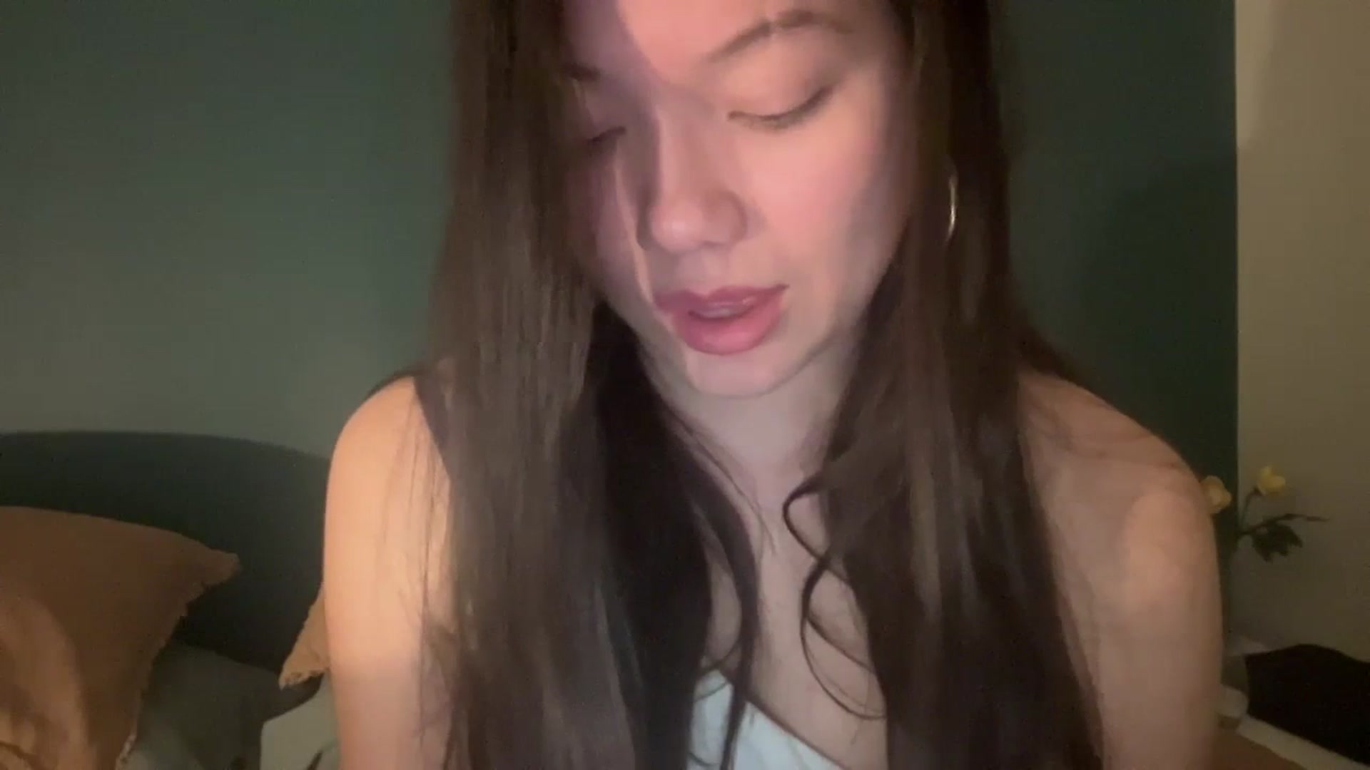 Gallery image thumbnail from imava's myfreecams stream on, 03/25/2024, 05:35 image 3 of 20