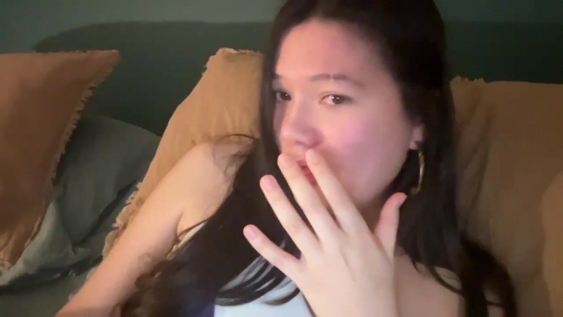 Gallery image thumbnail from imava's myfreecams stream on, 03/25/2024, 06:51 image 10 of 20