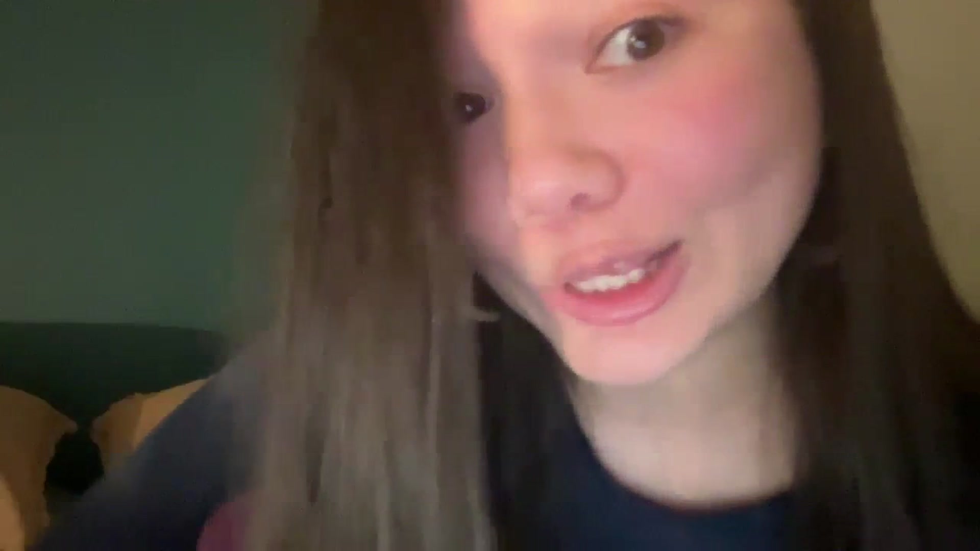 Gallery image thumbnail from imava's myfreecams stream on, 03/26/2024, 23:19 image 8 of 20