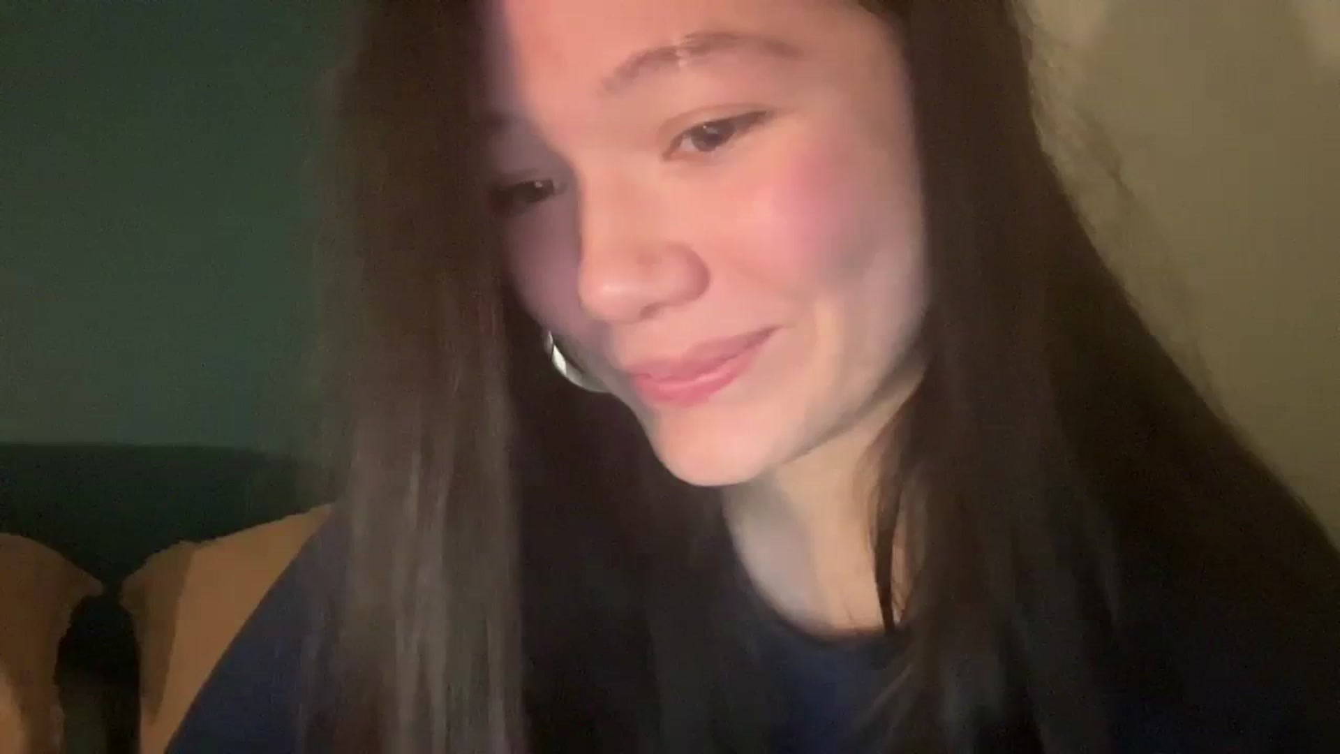 Gallery image thumbnail from imava's myfreecams stream on, 03/26/2024, 23:19 image 5 of 20