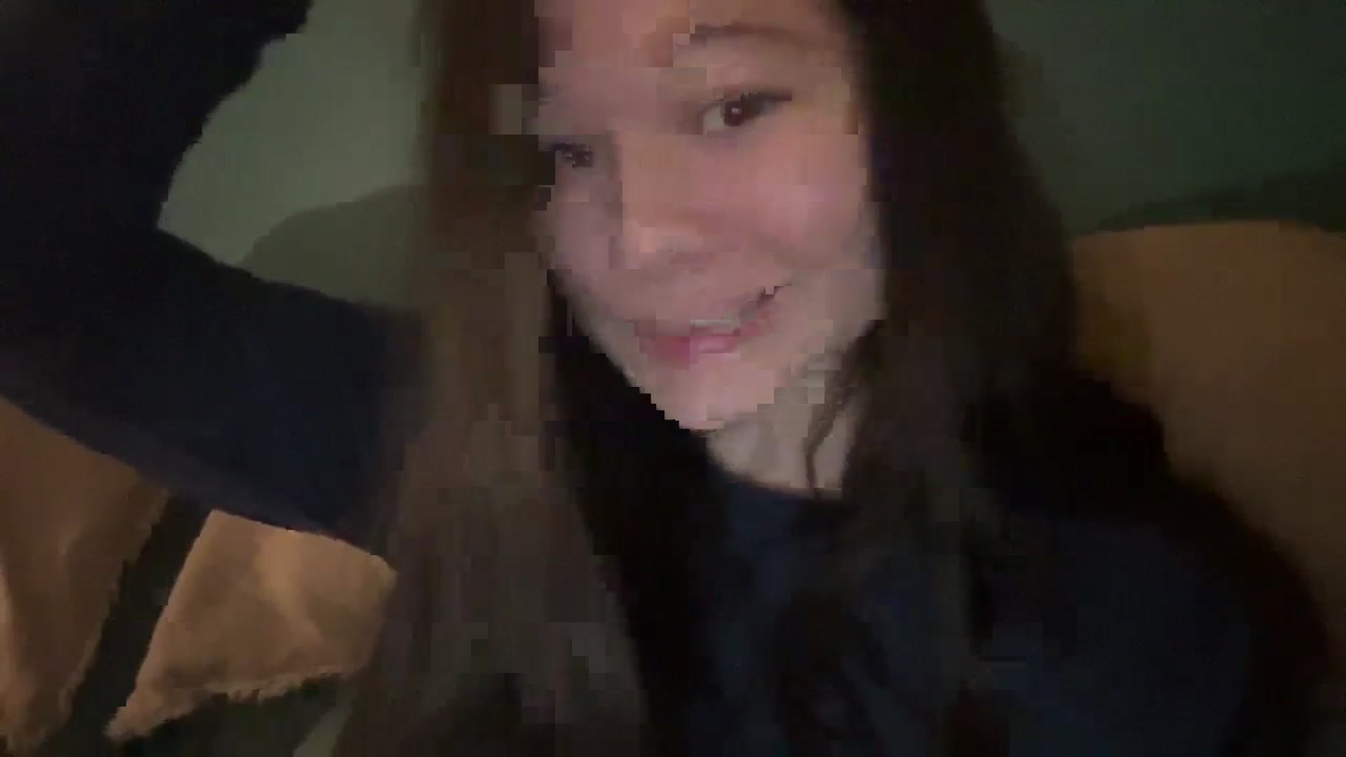 Gallery image thumbnail from imava's myfreecams stream on, 03/27/2024, 04:36 image 6 of 20