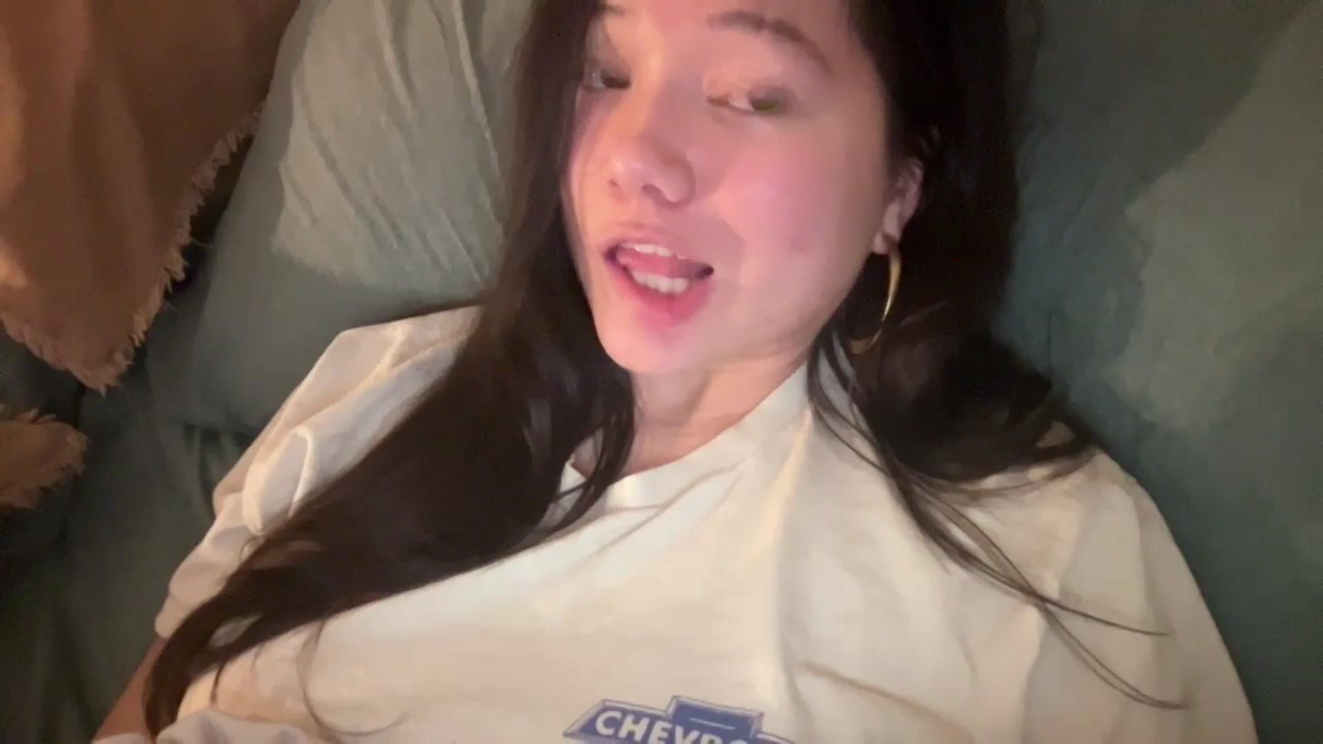 Gallery image thumbnail from imava's myfreecams stream on, 03/29/2024, 09:25 image 14 of 20