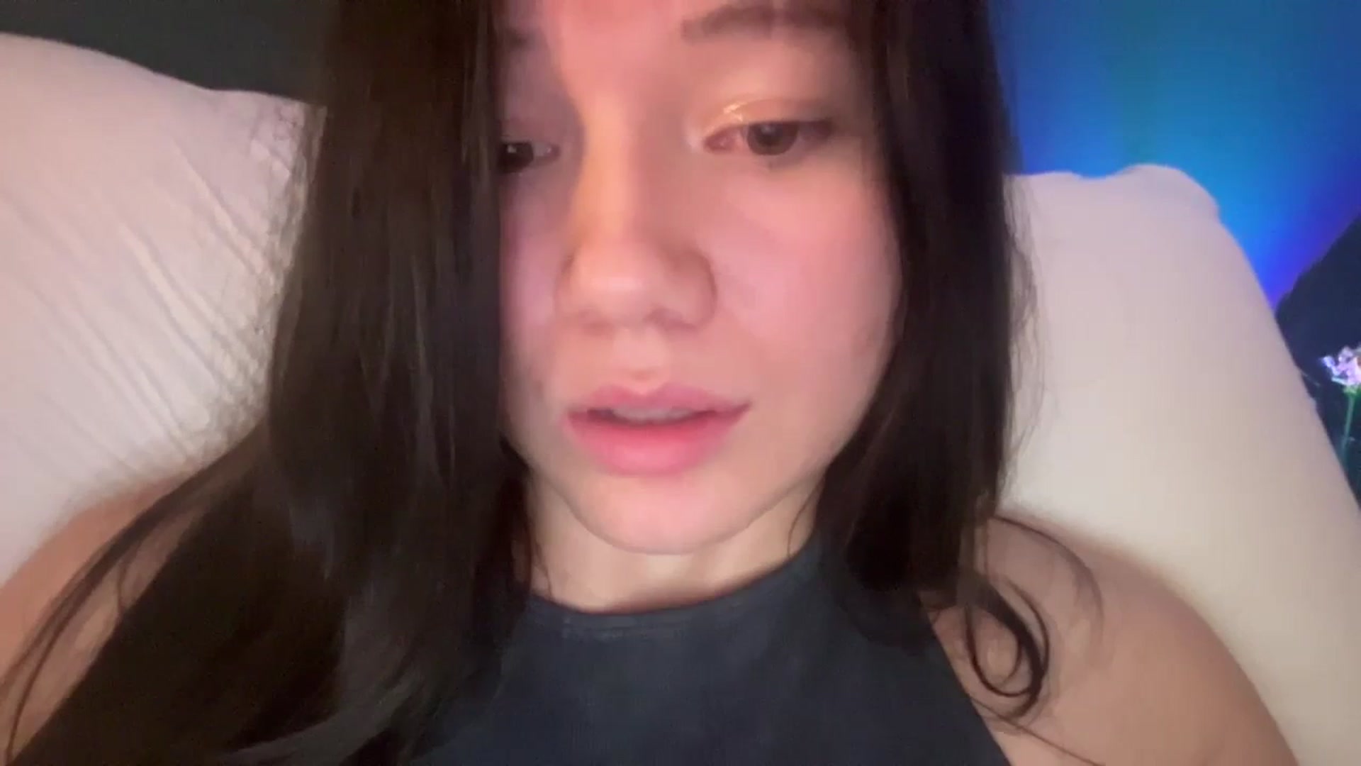 Gallery image thumbnail from imava's myfreecams stream on, 03/30/2024, 08:10 image 4 of 20