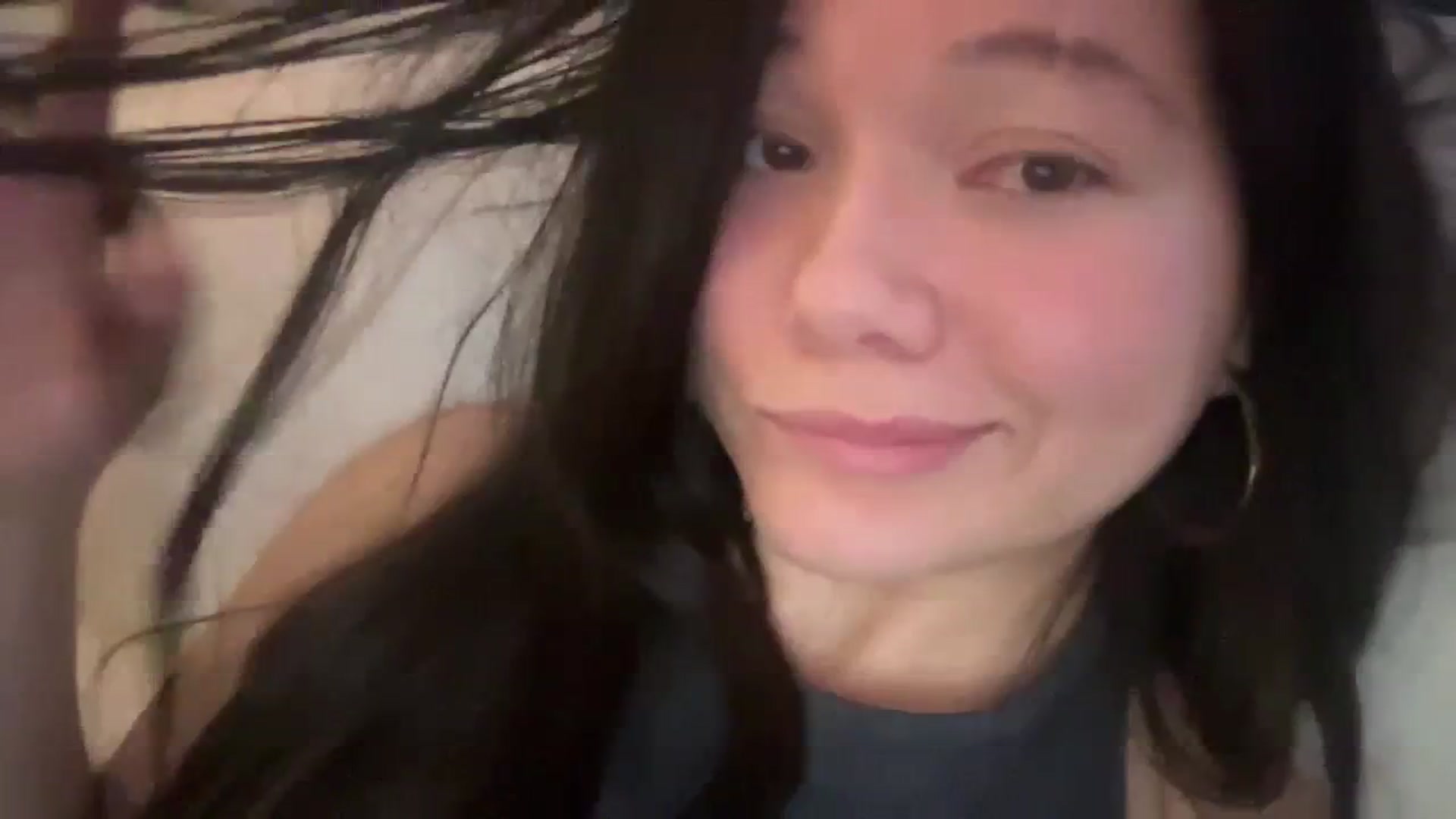 Gallery image thumbnail from imava's myfreecams stream on, 03/30/2024, 08:10 image 17 of 20