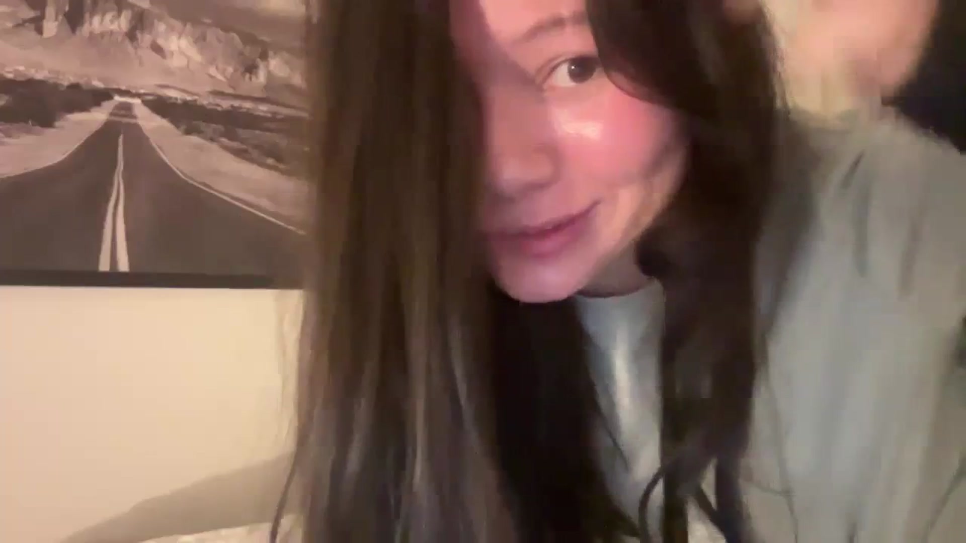 Gallery image thumbnail from imava's myfreecams stream on, 03/31/2024, 07:45 image 2 of 20