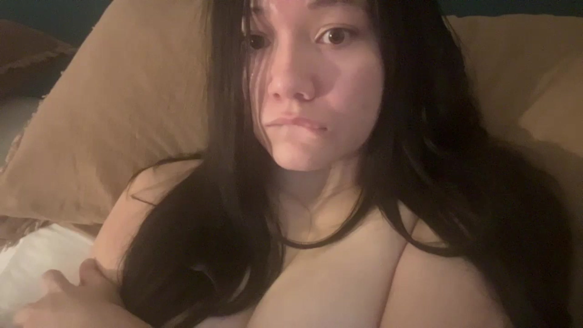 Gallery image thumbnail from imava's myfreecams stream on, 04/04/2024, 08:59 image 7 of 20