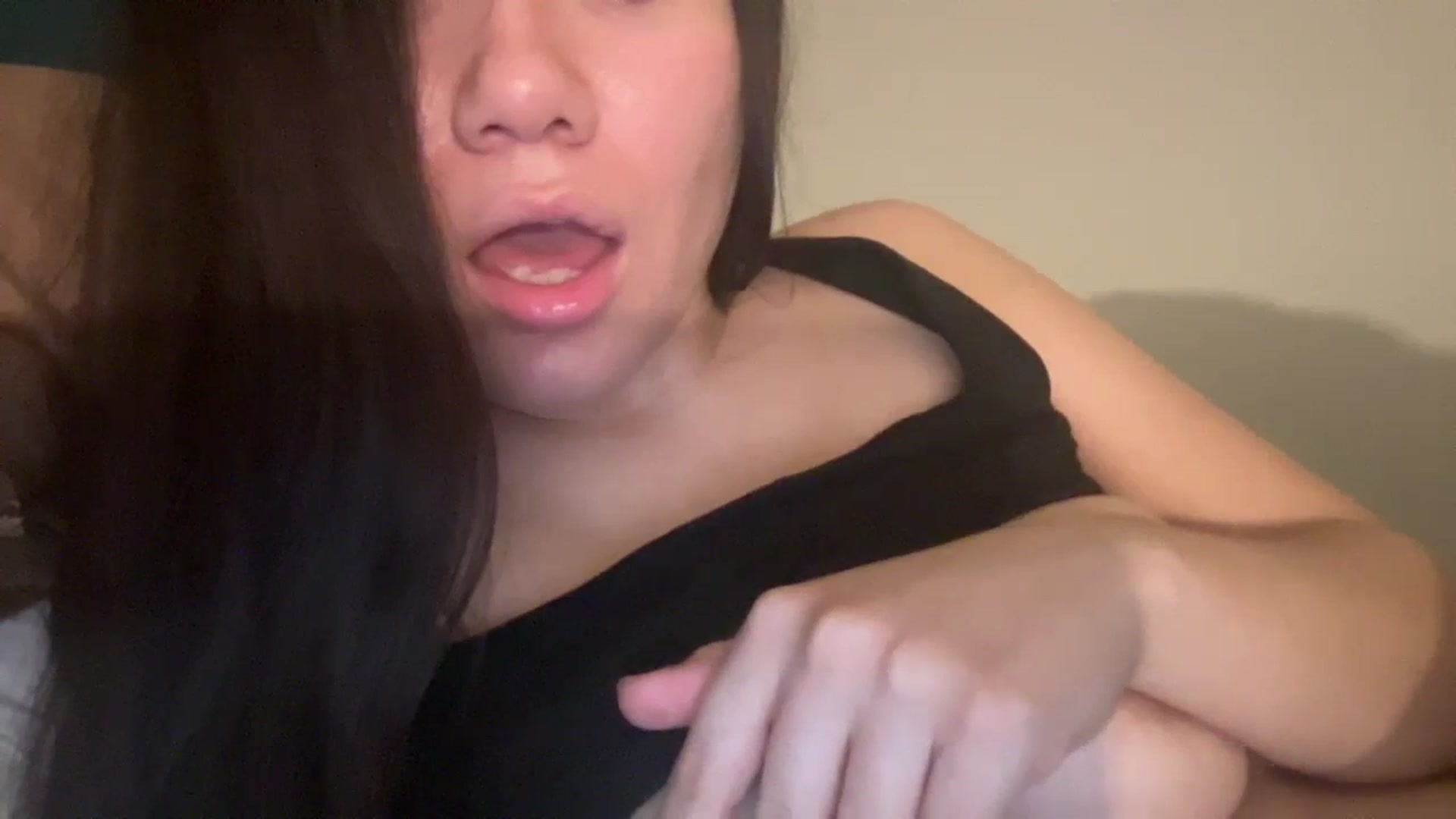 Gallery image thumbnail from imava's myfreecams stream on, 04/07/2024, 06:08 image 18 of 20